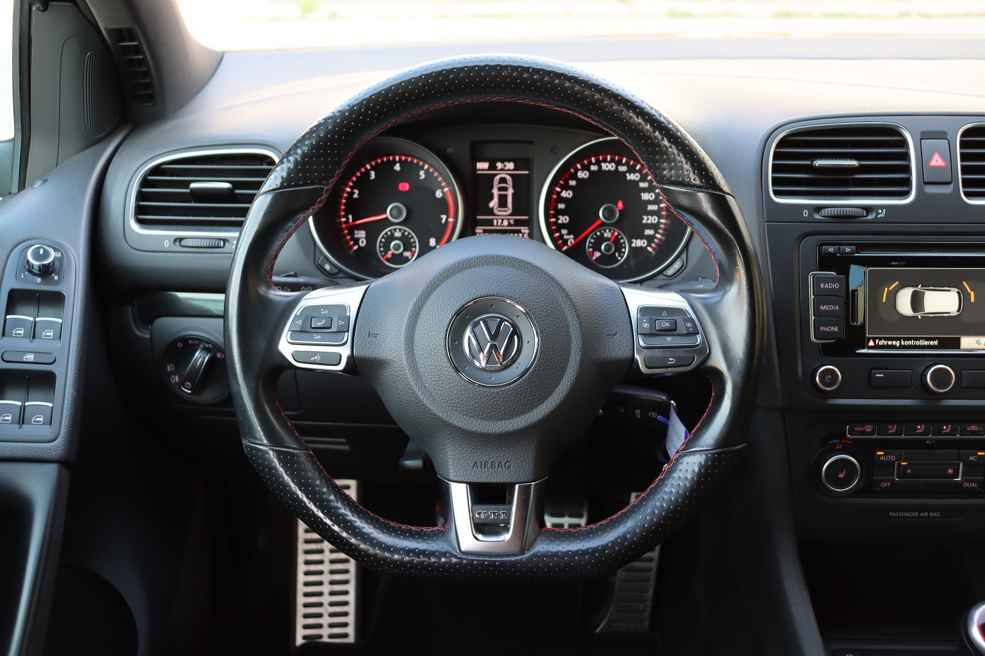 VW Golf 2.0 TSI GTI *MILLTEK*-image-9