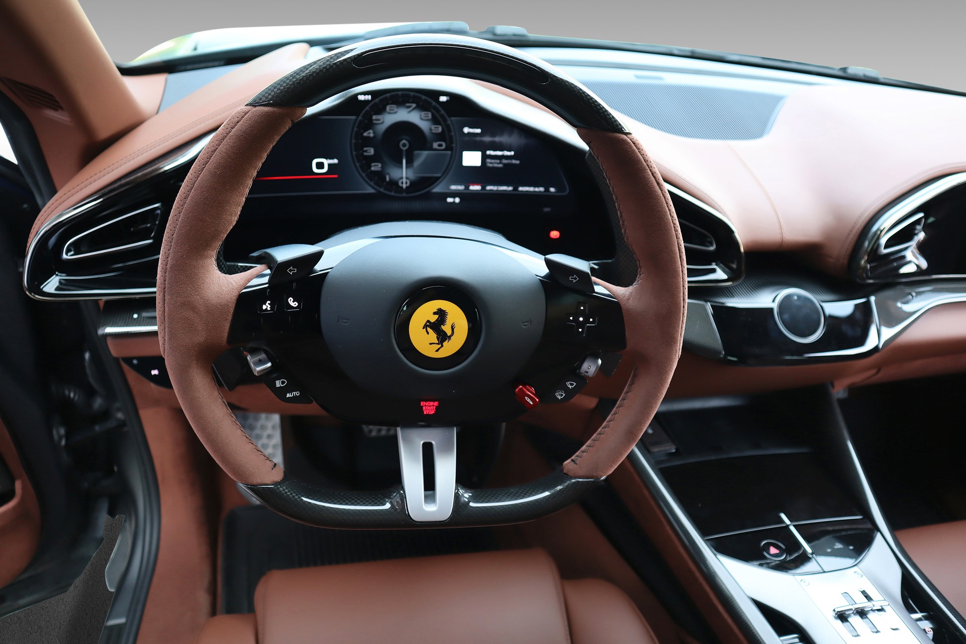 FERRARI Purosangue 6.5 V12-image-11