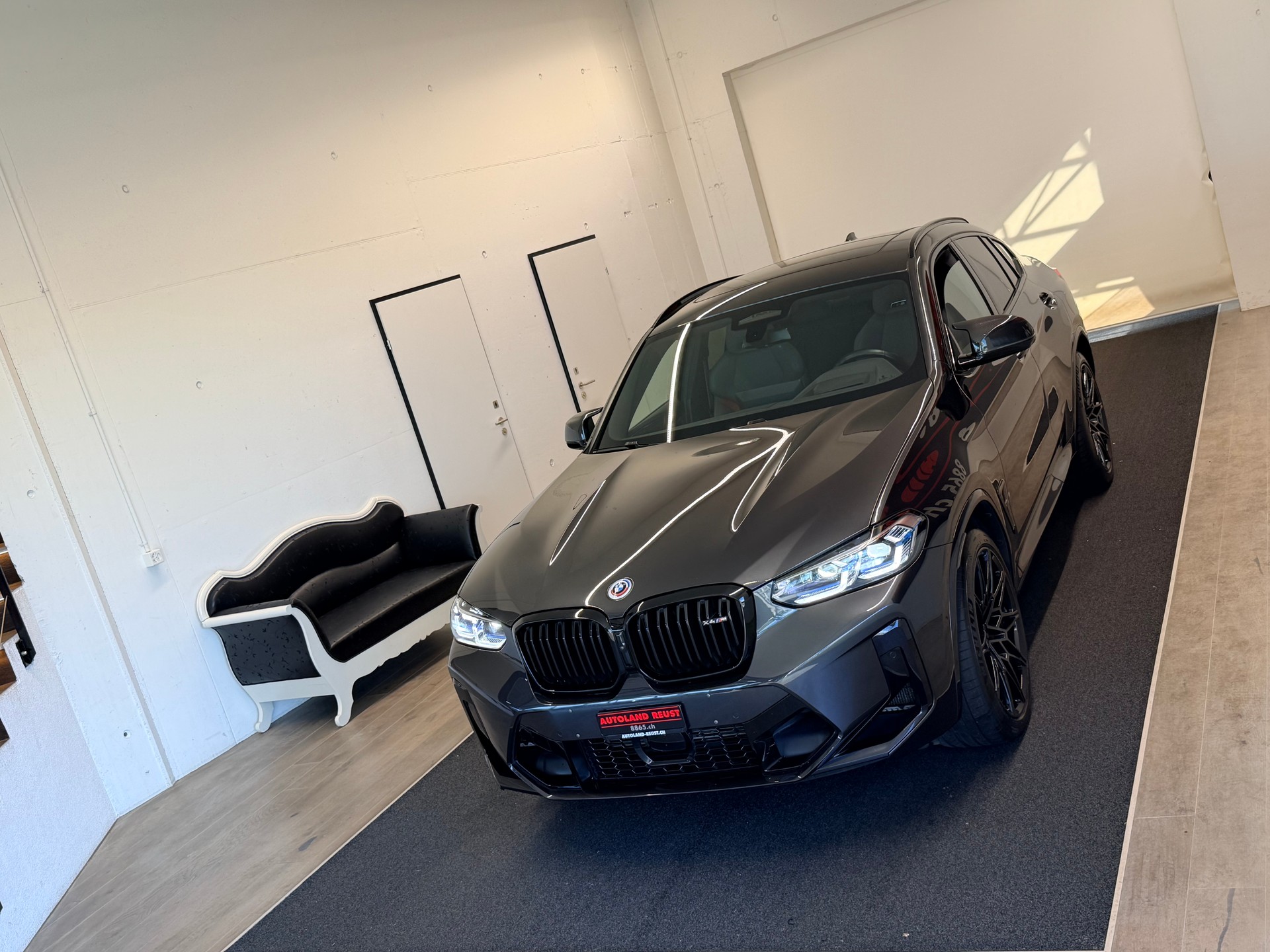 BMW X4M xDrive M Competition Steptronic-image-3