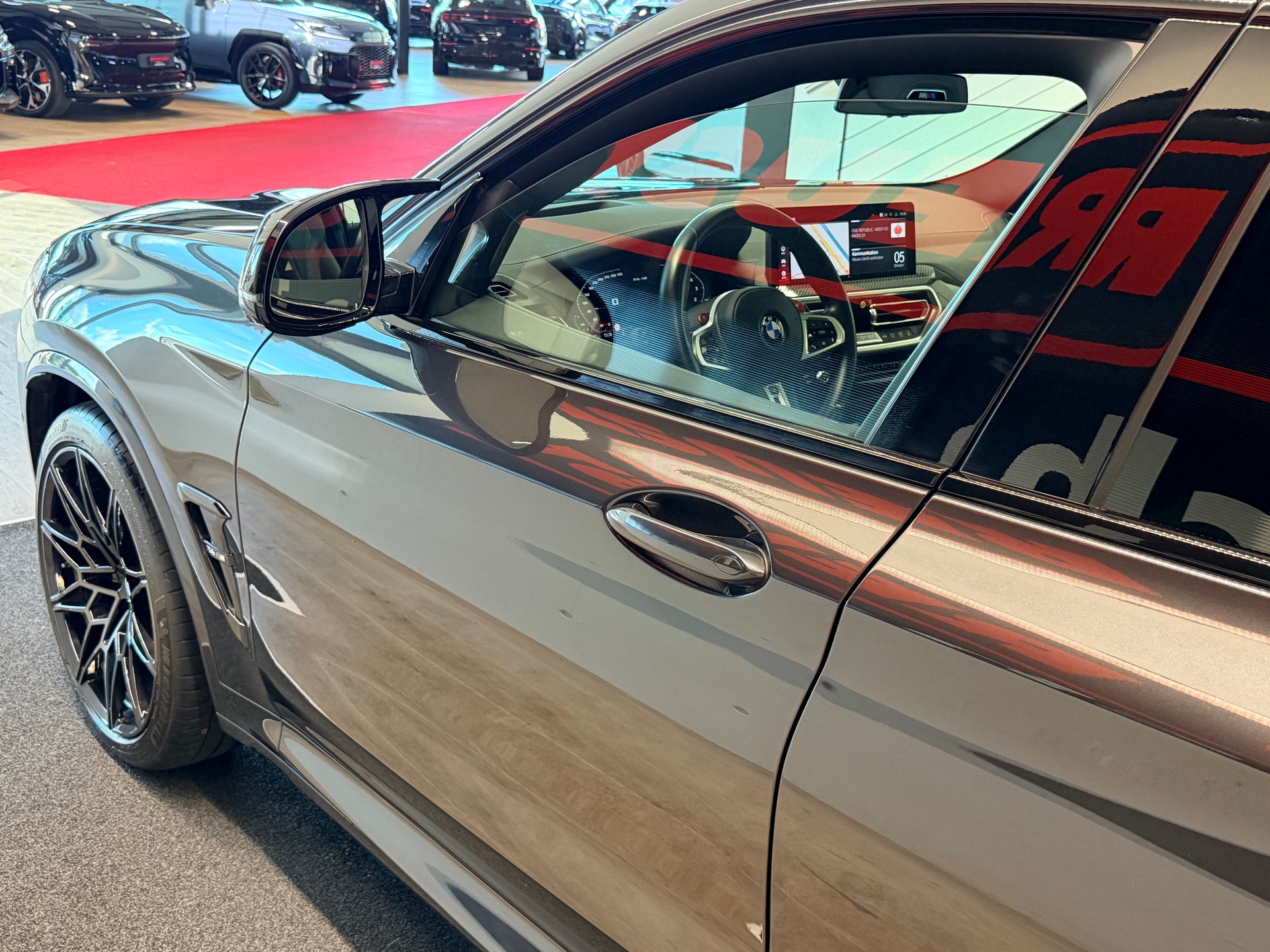 BMW X4M xDrive M Competition Steptronic-image-11