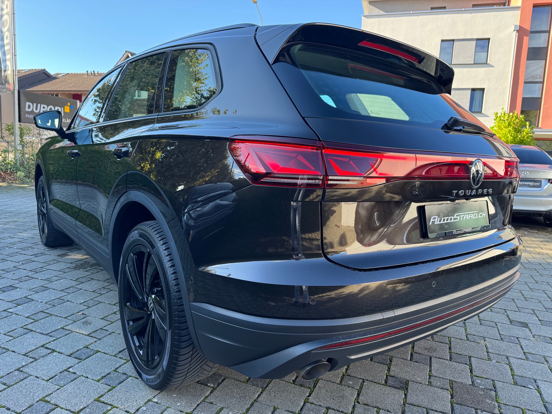 VW Touareg 3.0 TDI Elegance Tiptronic-image-5
