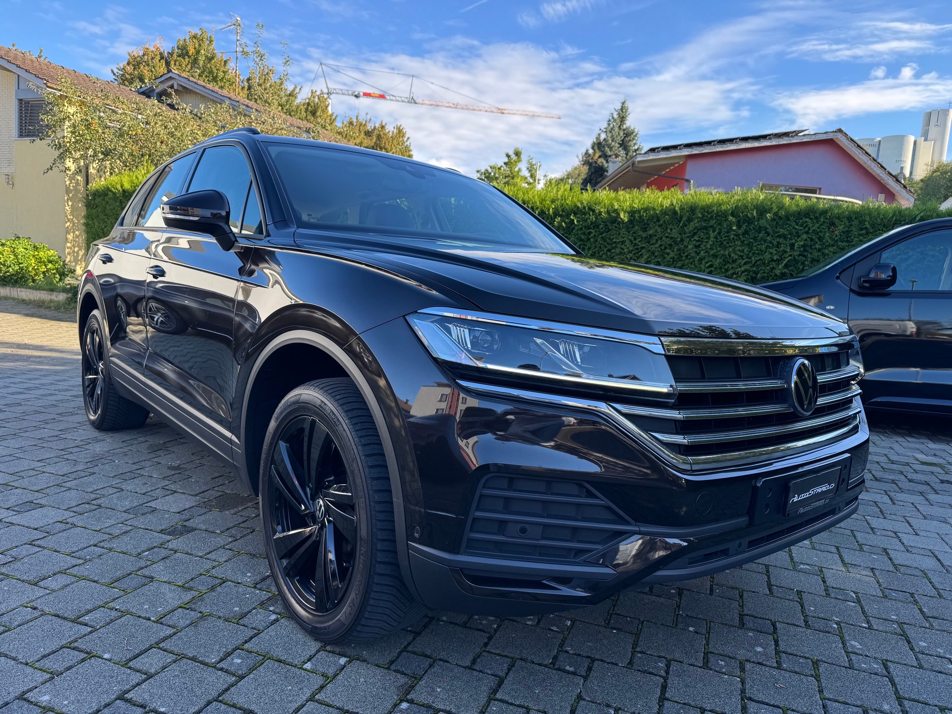 VW Touareg 3.0 TDI Elegance Tiptronic-image-2