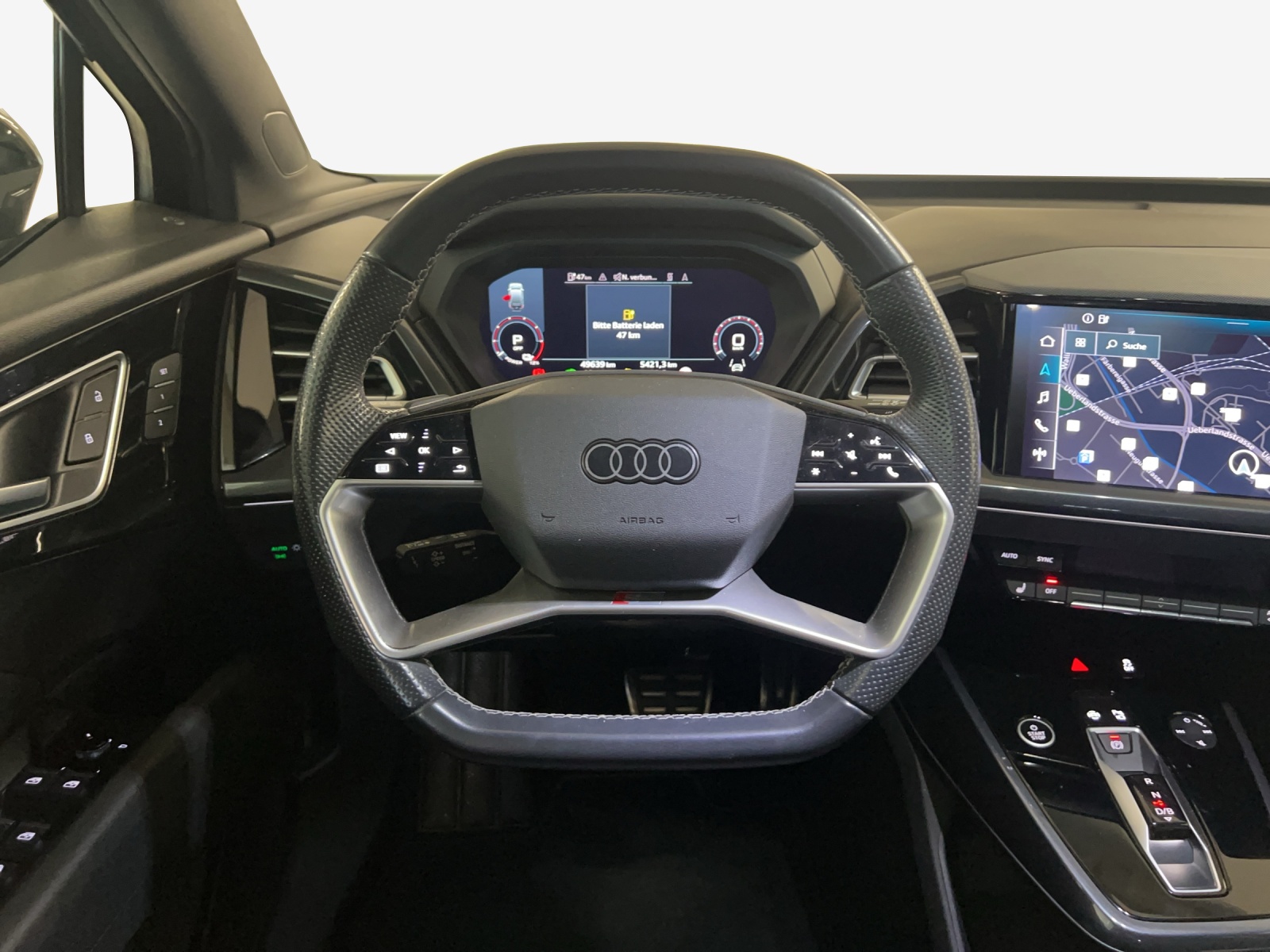 AUDI Q4 e-tron 50 quattro-image-10