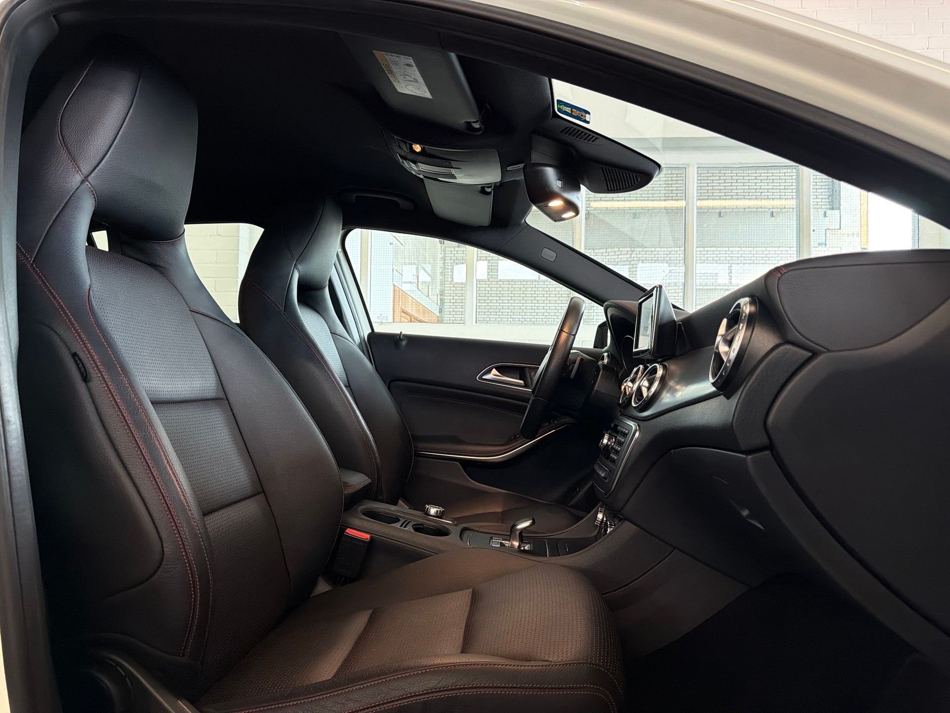 MERCEDES-BENZ GLA 45 AMG 4Matic 7G-DCT-image-7