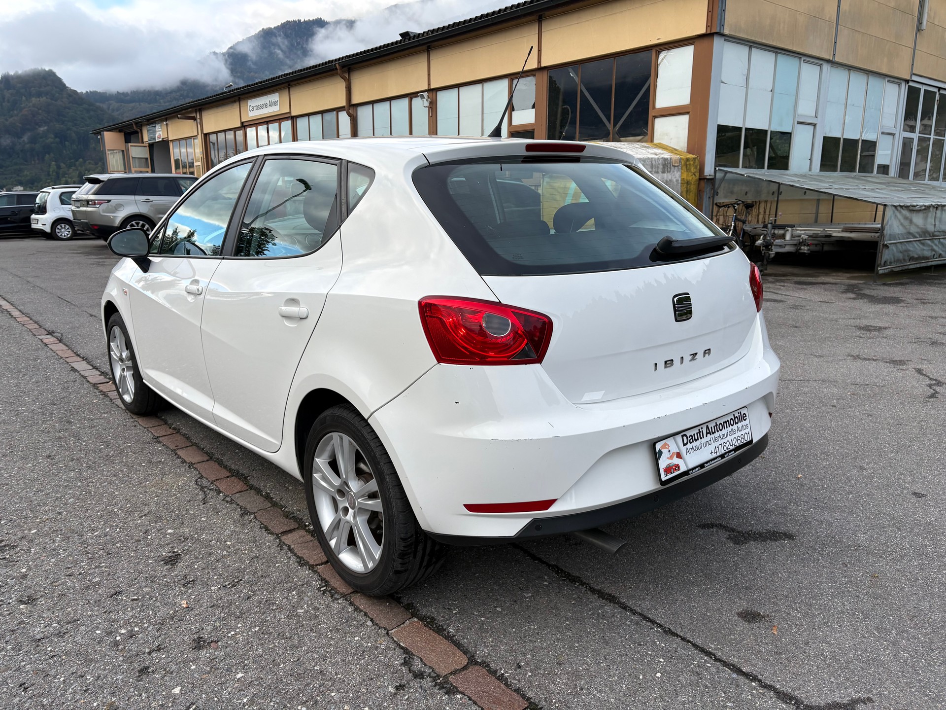 SEAT Ibiza 1.6 Style DSG-image-4