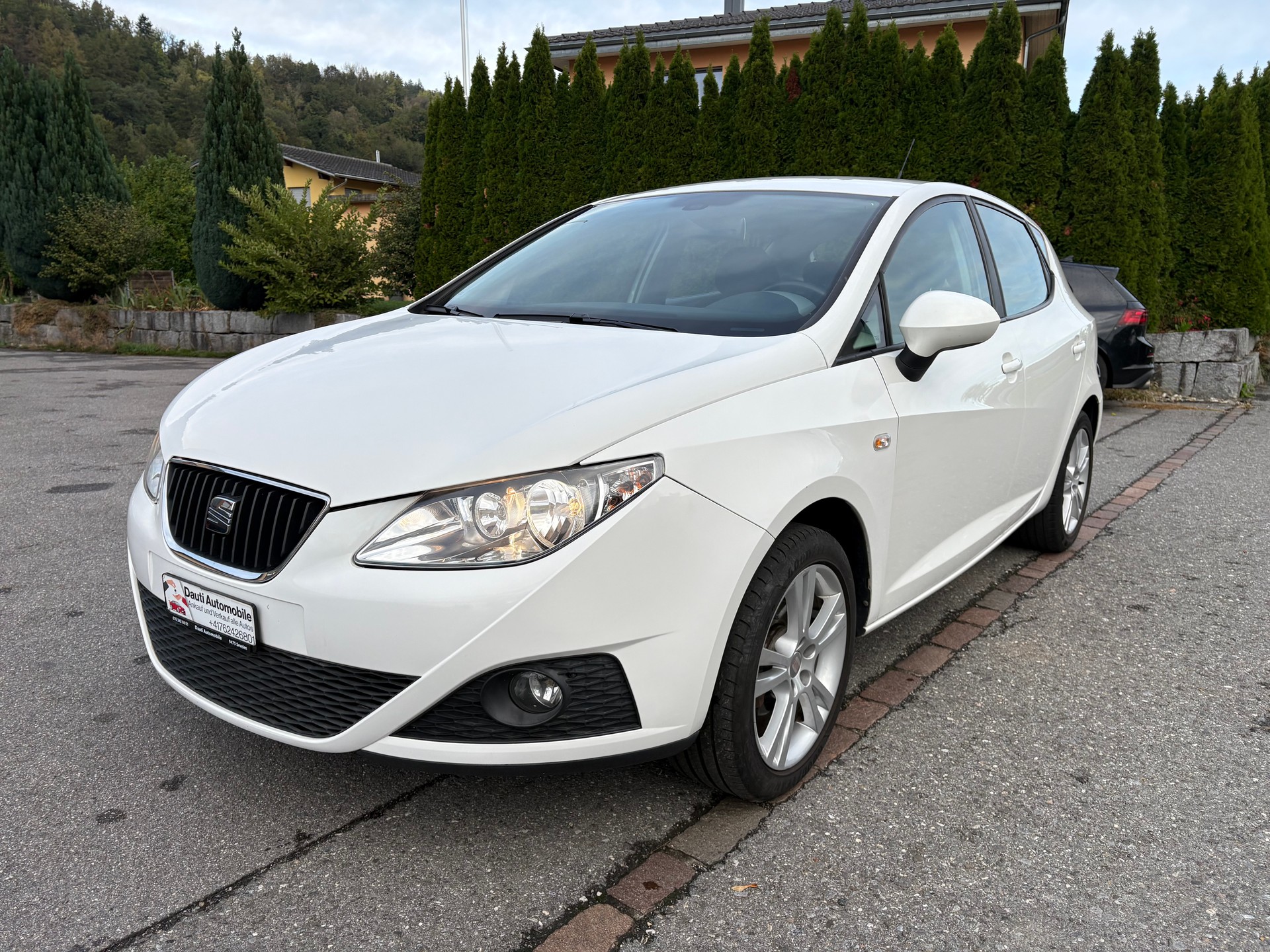 SEAT Ibiza 1.6 Style DSG-image-0