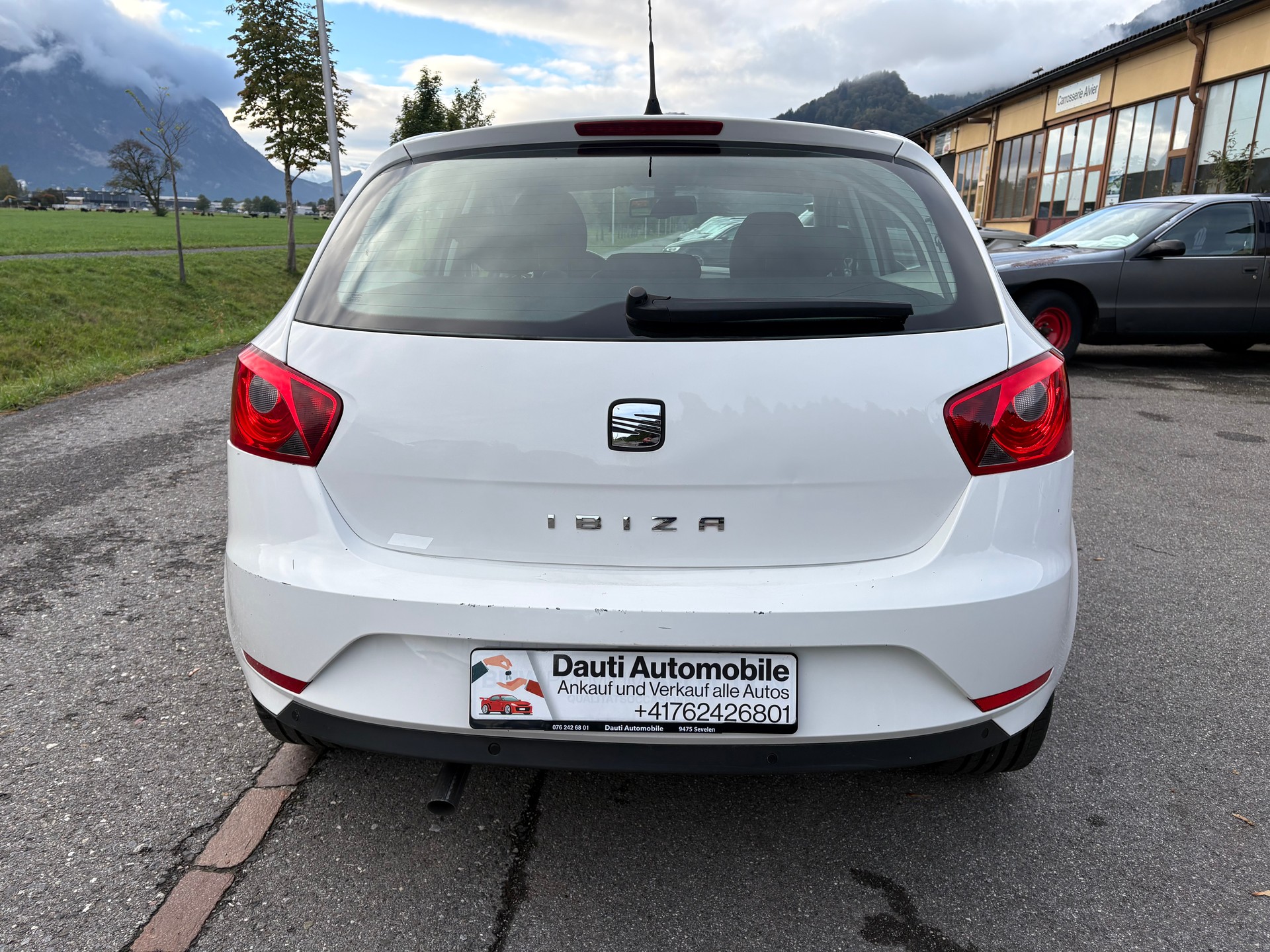 SEAT Ibiza 1.6 Style DSG-image-3