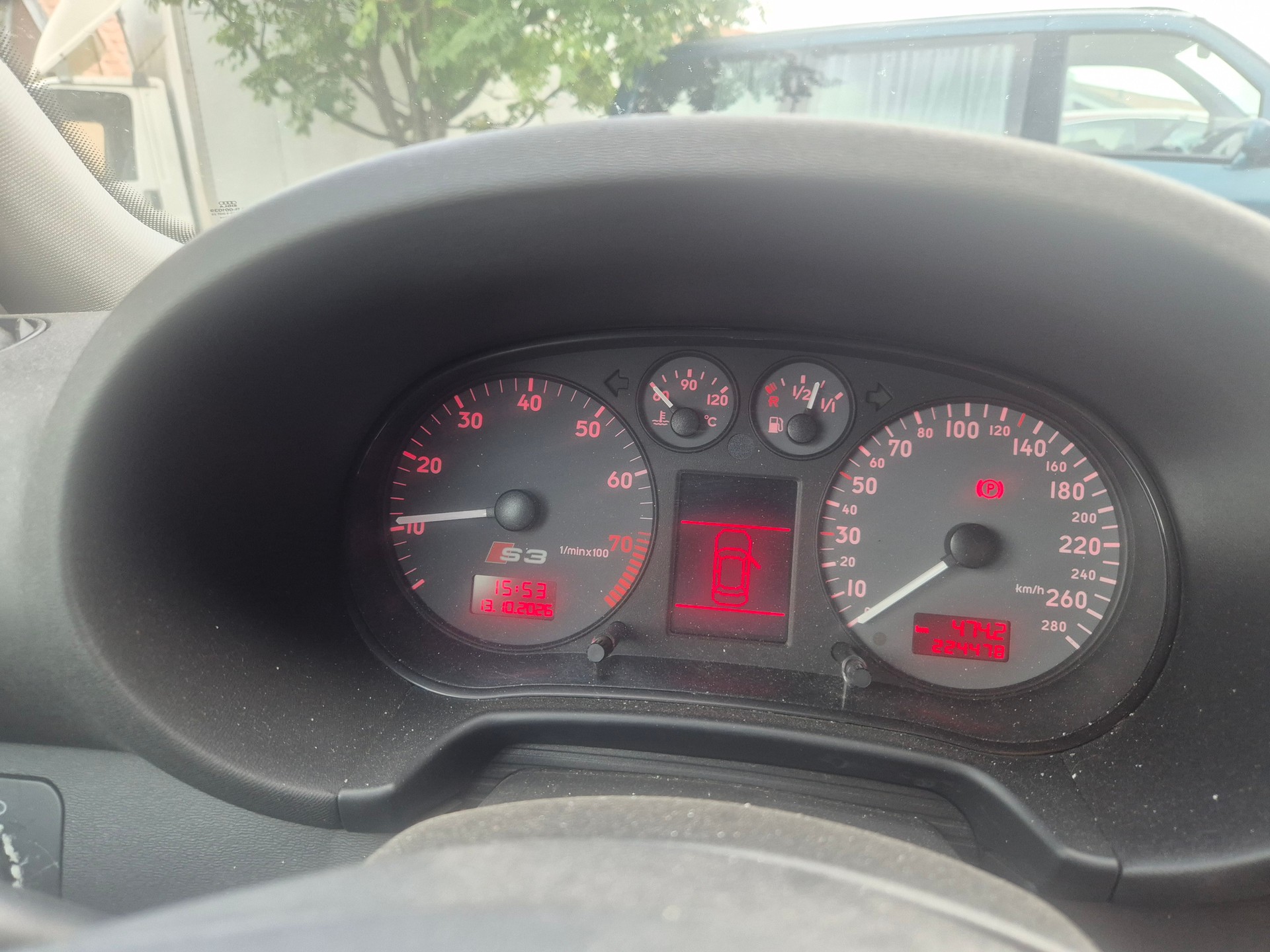 AUDI S3 quattro-image-7