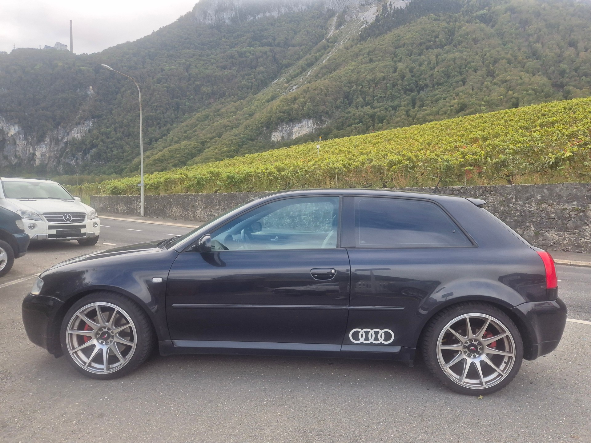 AUDI S3 quattro-image-4