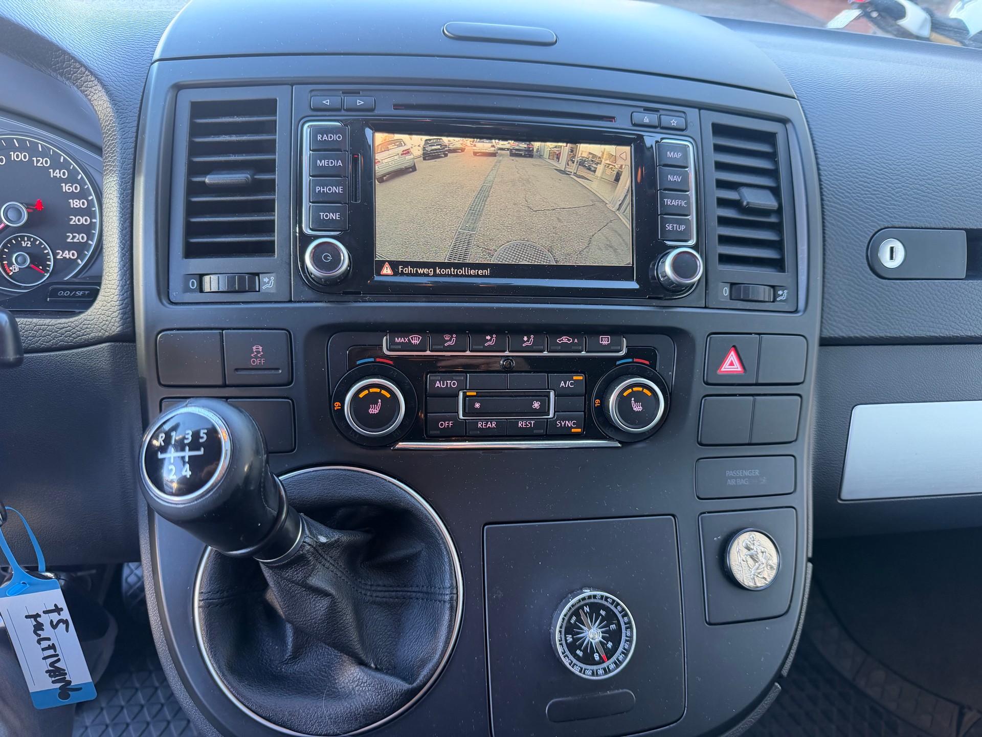 VW T5 Multivan 2.0 TDI CR Comfortline-image-14
