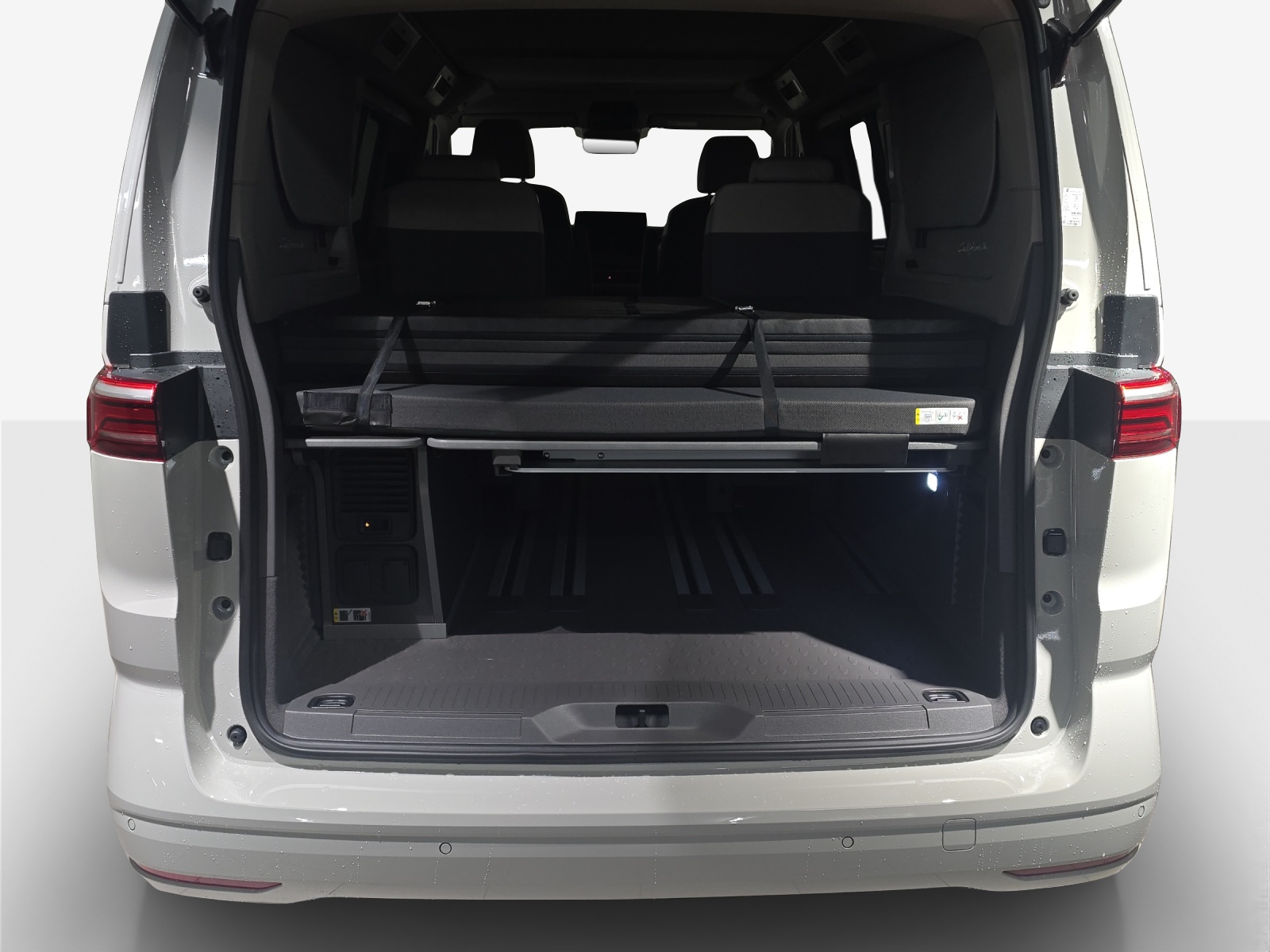 VW California eHybrid Beach Tour Liberty 4Motion-image-12