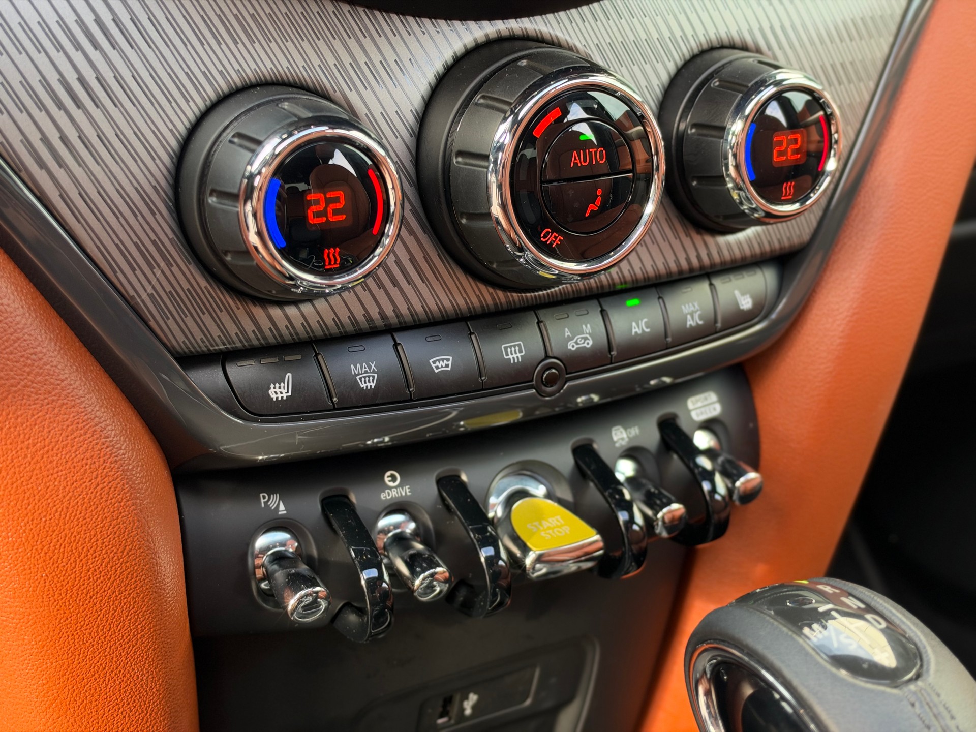 MINI Countryman Cooper SE Nortwood ALL4 PHEV Steptronic-image-15