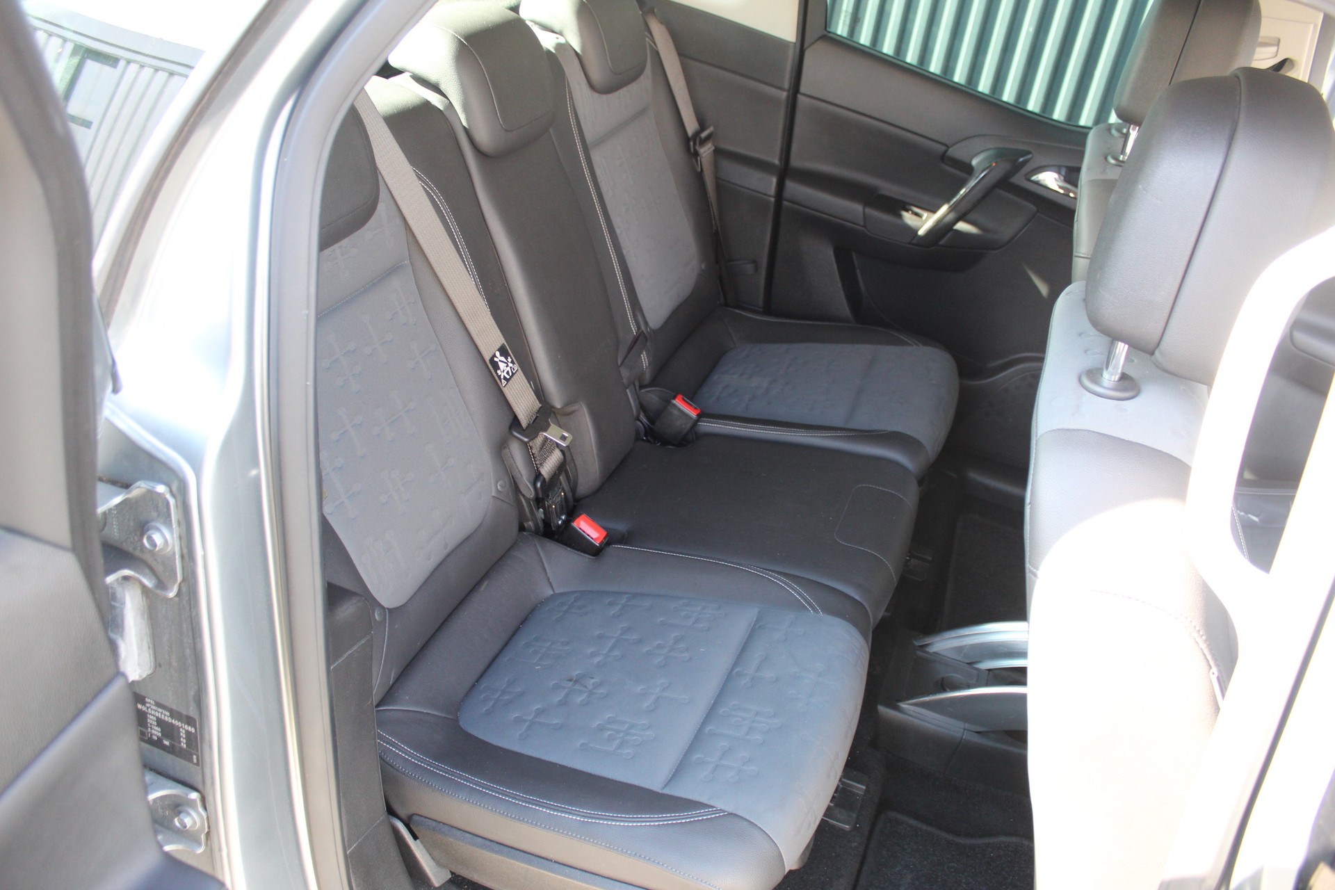 OPEL Meriva 1.4 Turbo Cosmo-image-12