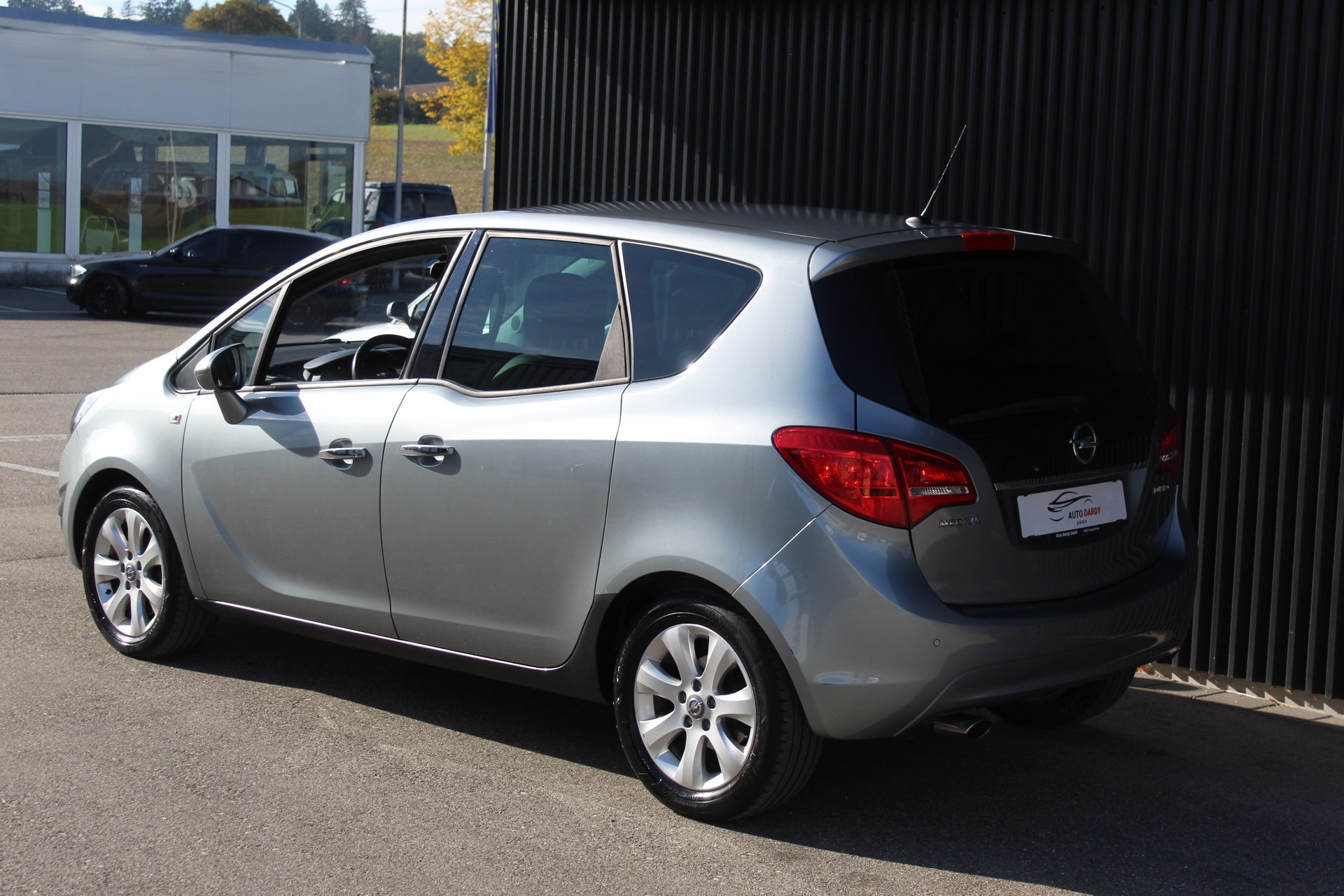 OPEL Meriva 1.4 Turbo Cosmo-image-4