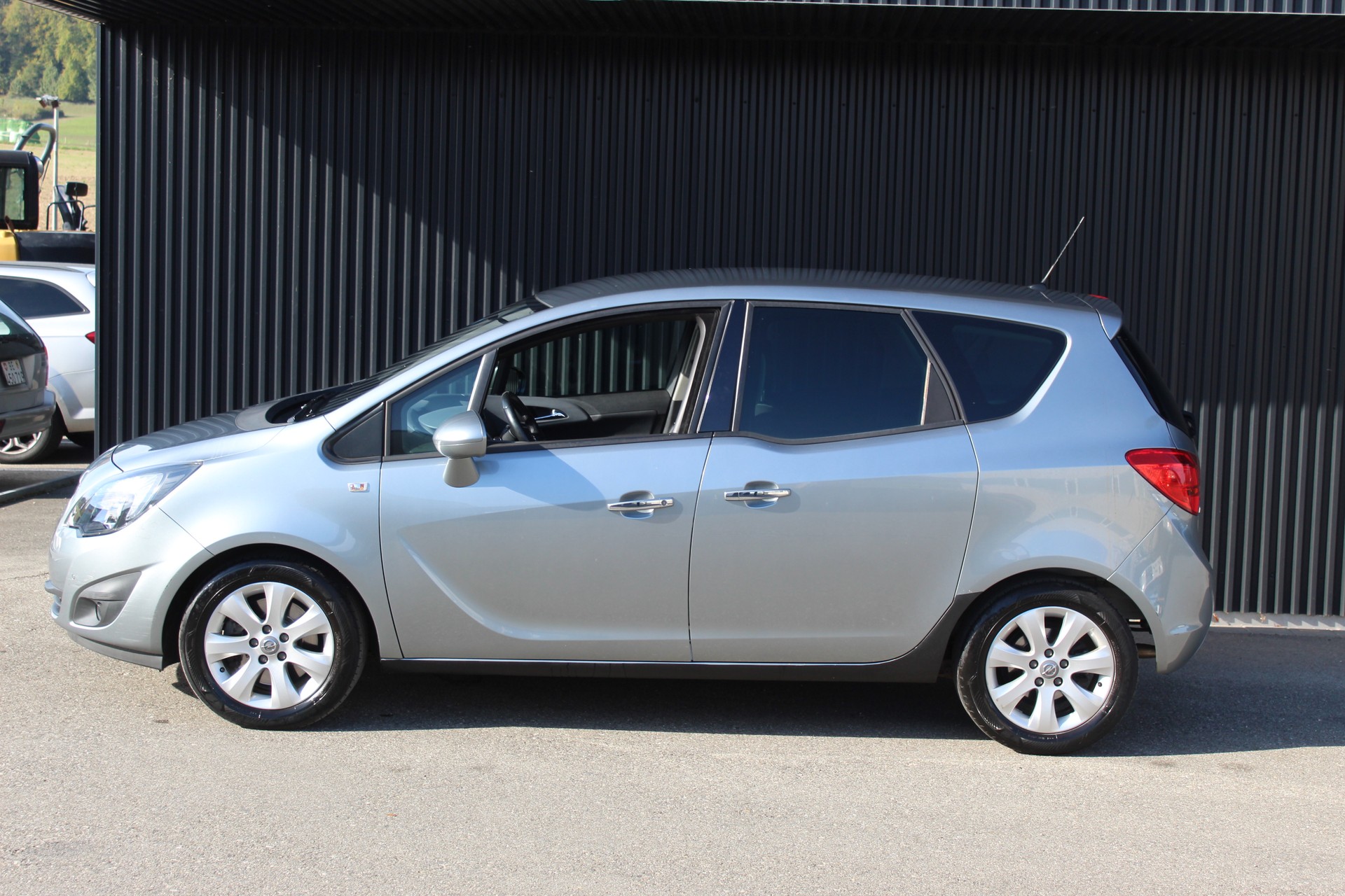 OPEL Meriva 1.4 Turbo Cosmo-image-5