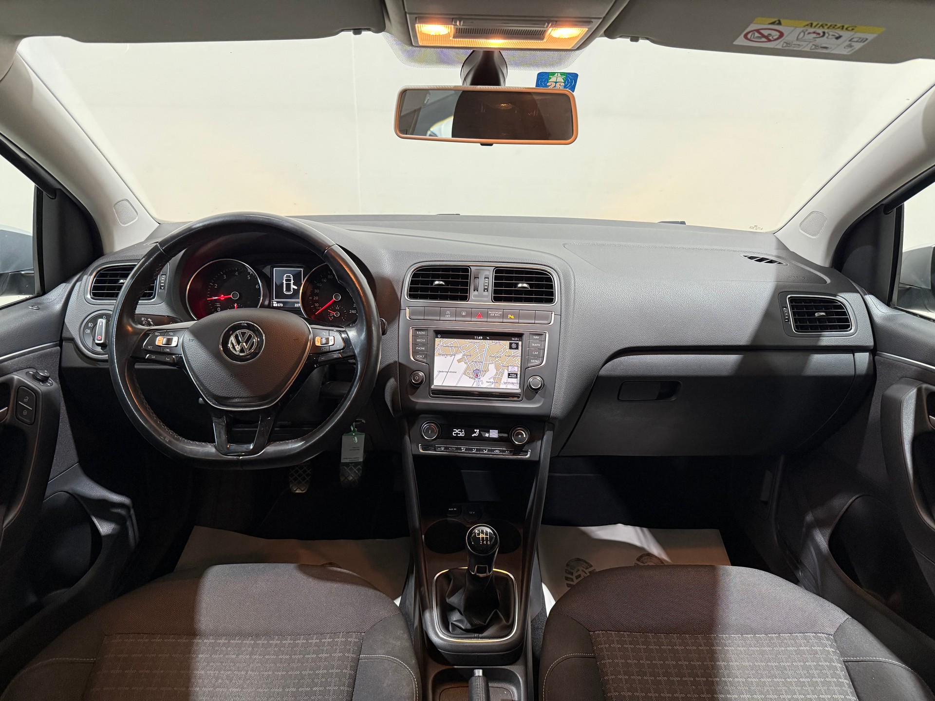VW Polo 1.0 TSI BMT Highline 110PS-image-6