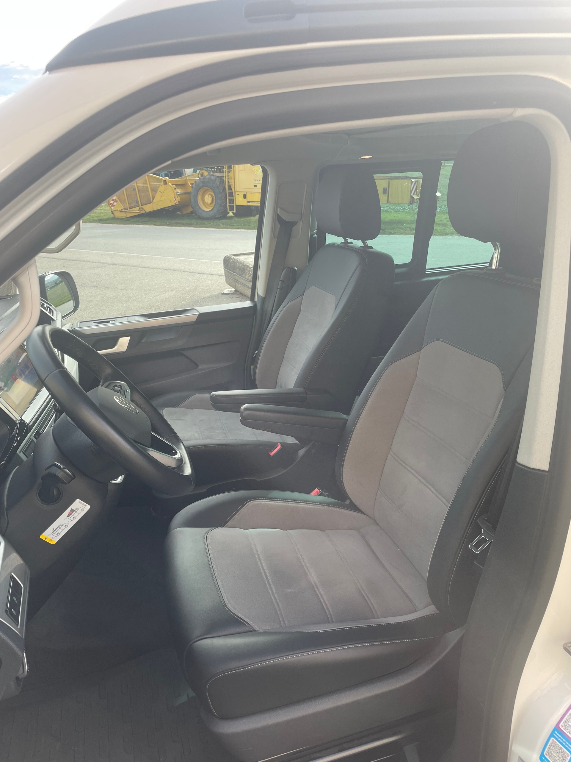VW 2.0 TDI 204 Beach Edition Spirit DSG 4m-image-4