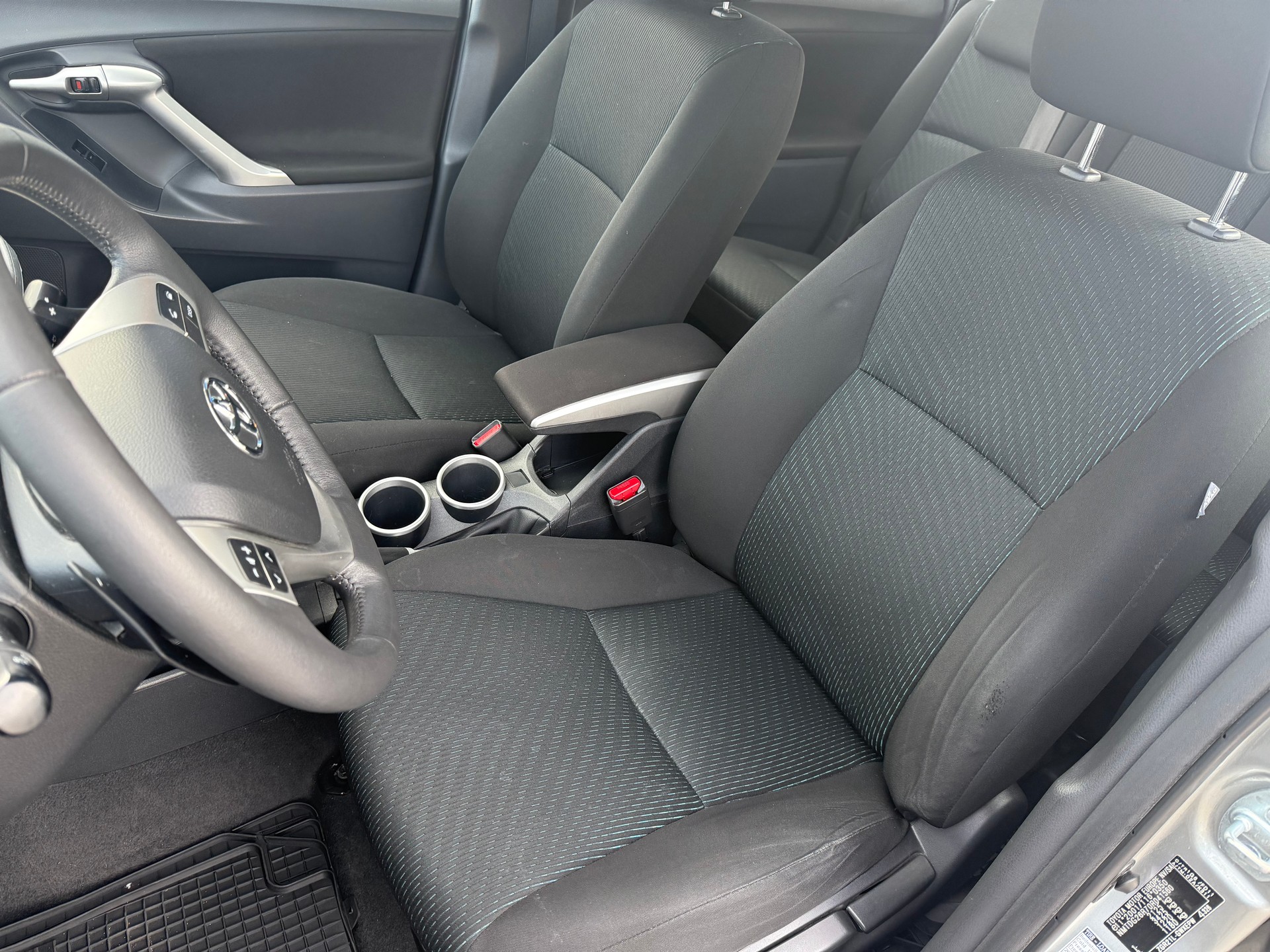 TOYOTA Verso 1.8 Linea Terra Multidrive-image-9