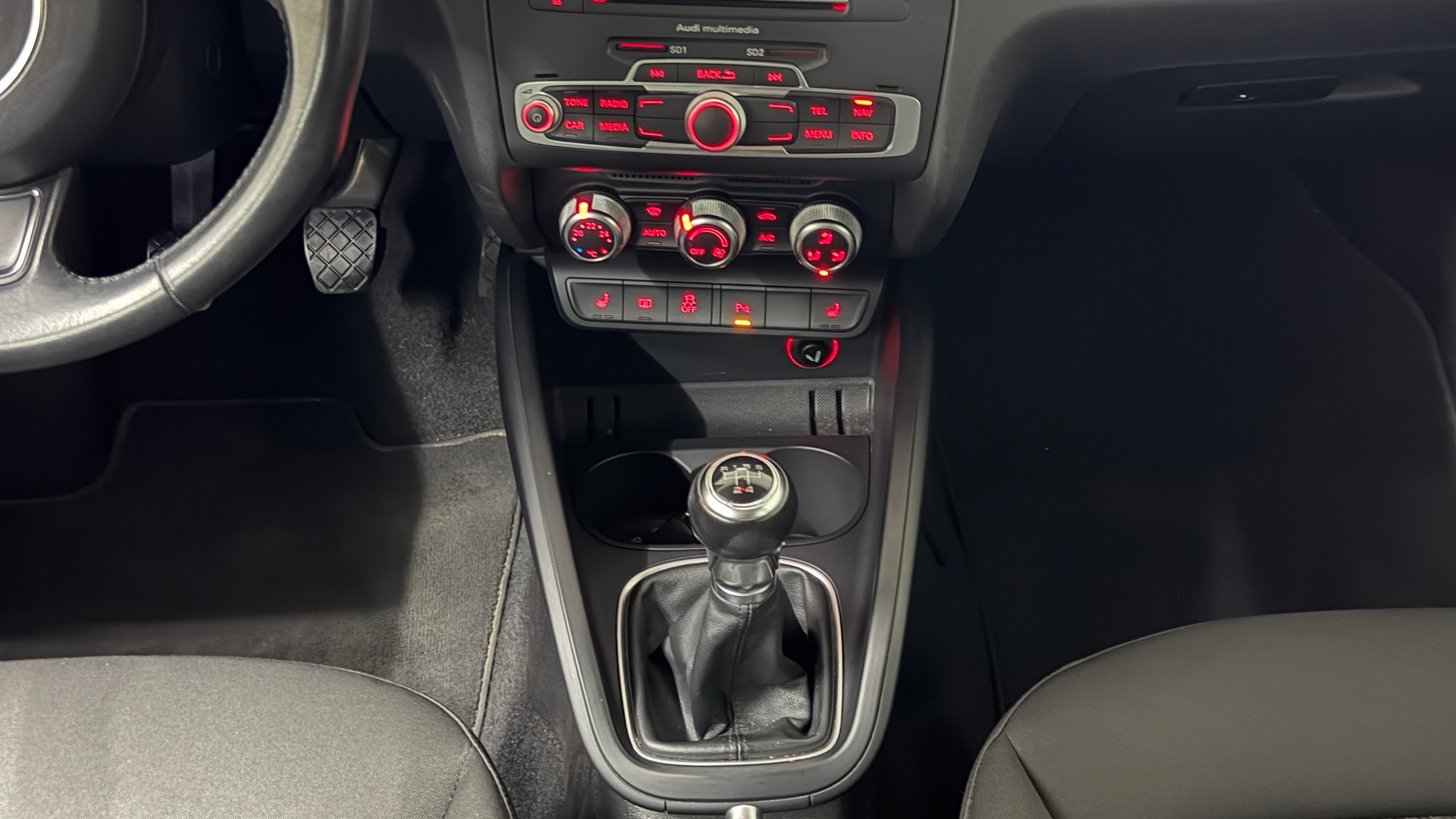 AUDI A1 Sportback 1.0 TFSI-image-13