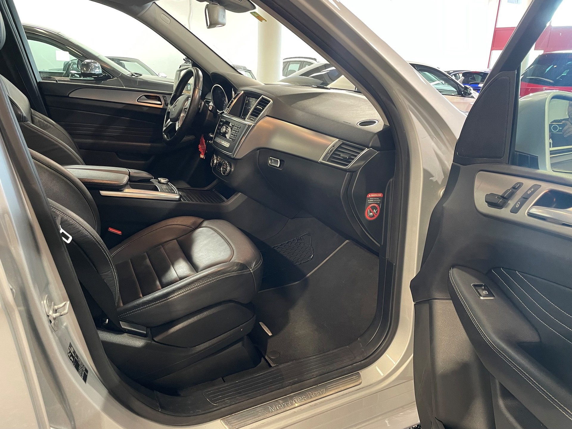 MERCEDES-BENZ ML 350 BlueTEC 4Matic 7G-Tronic-image-12