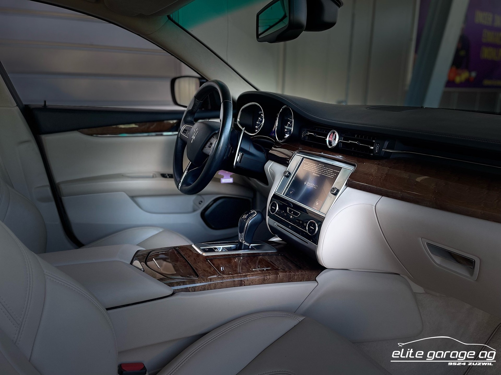 MASERATI Quattroporte 3.8 V8 DI Biturbo GTS Automatica-image-12