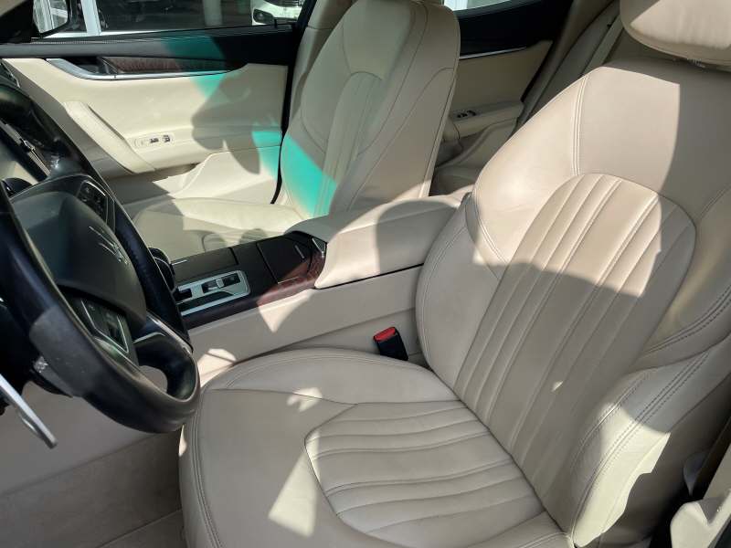MASERATI Ghibli 3.0 V6 S Q4-image-4
