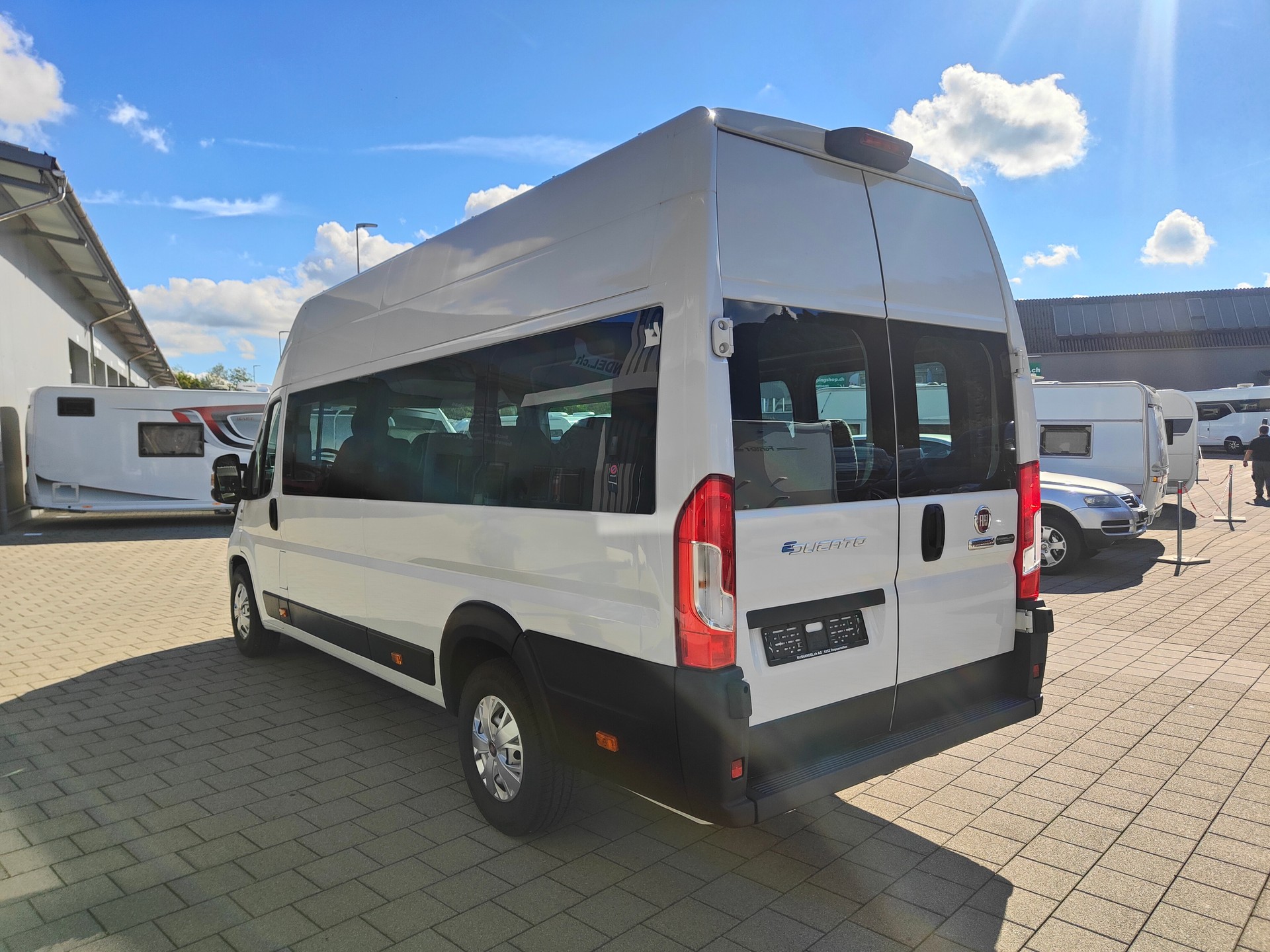 FIAT (D03) eDucato Kleinbus, grosse Batterie-image-2