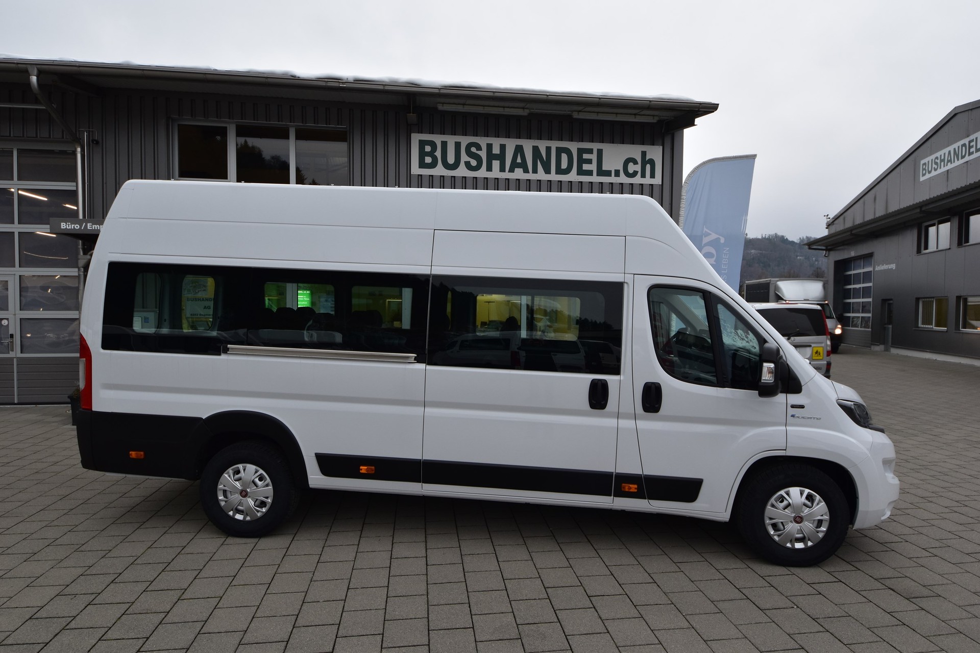 FIAT (D03) eDucato Kleinbus, grosse Batterie-image-2