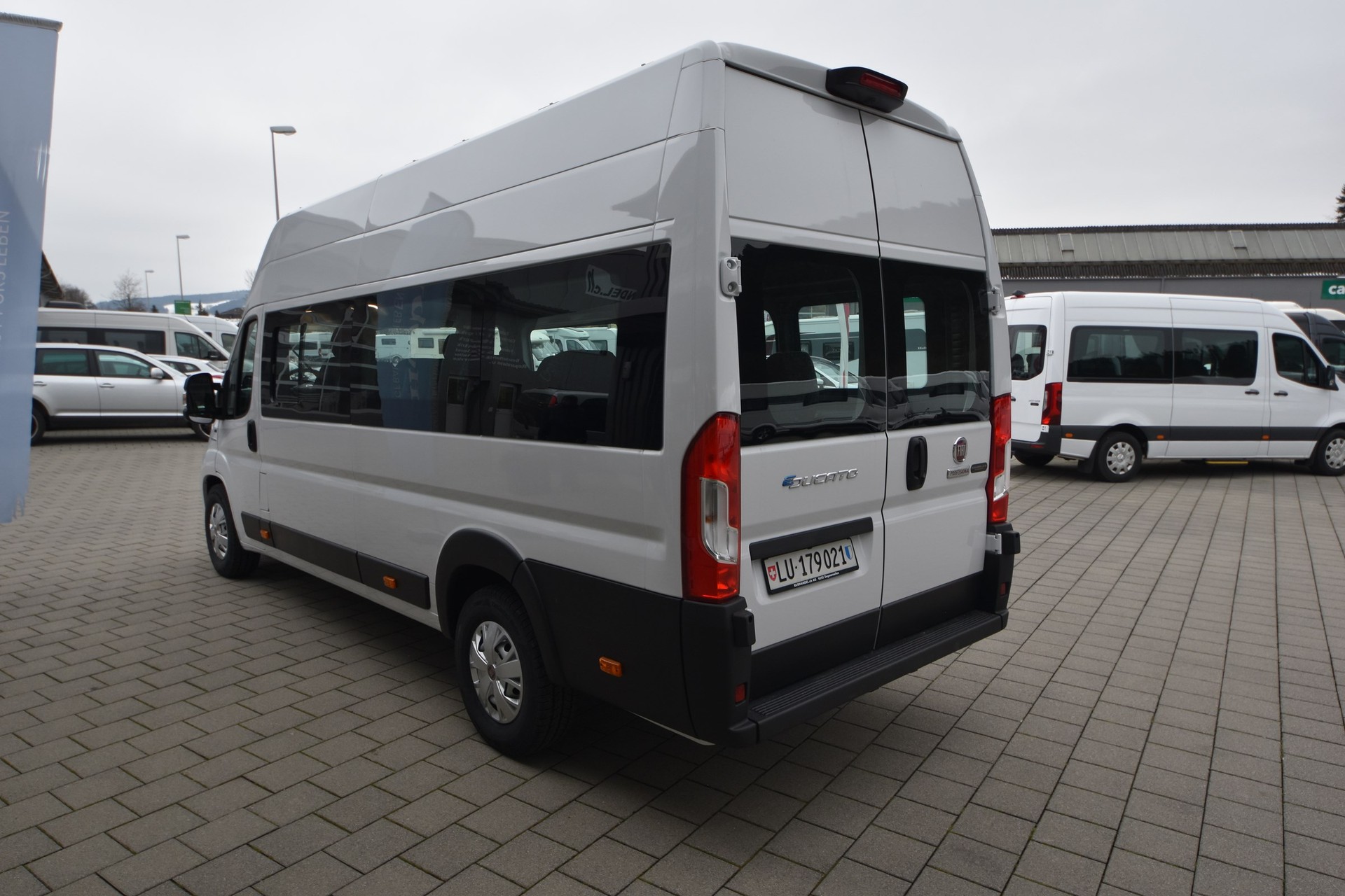 FIAT (D03) eDucato Kleinbus, grosse Batterie-image-4