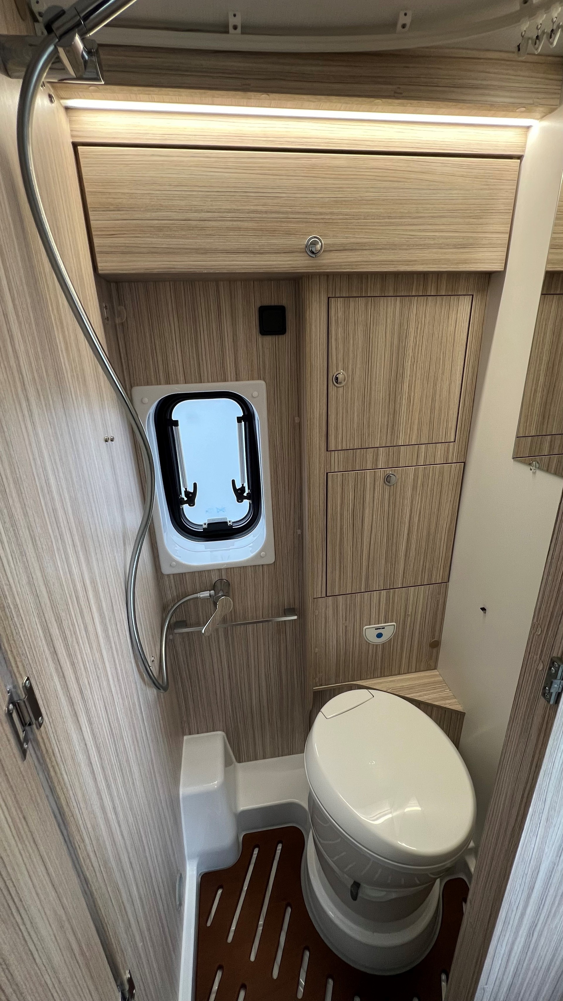 ELNAGH E-Van K2 Premium-image-15