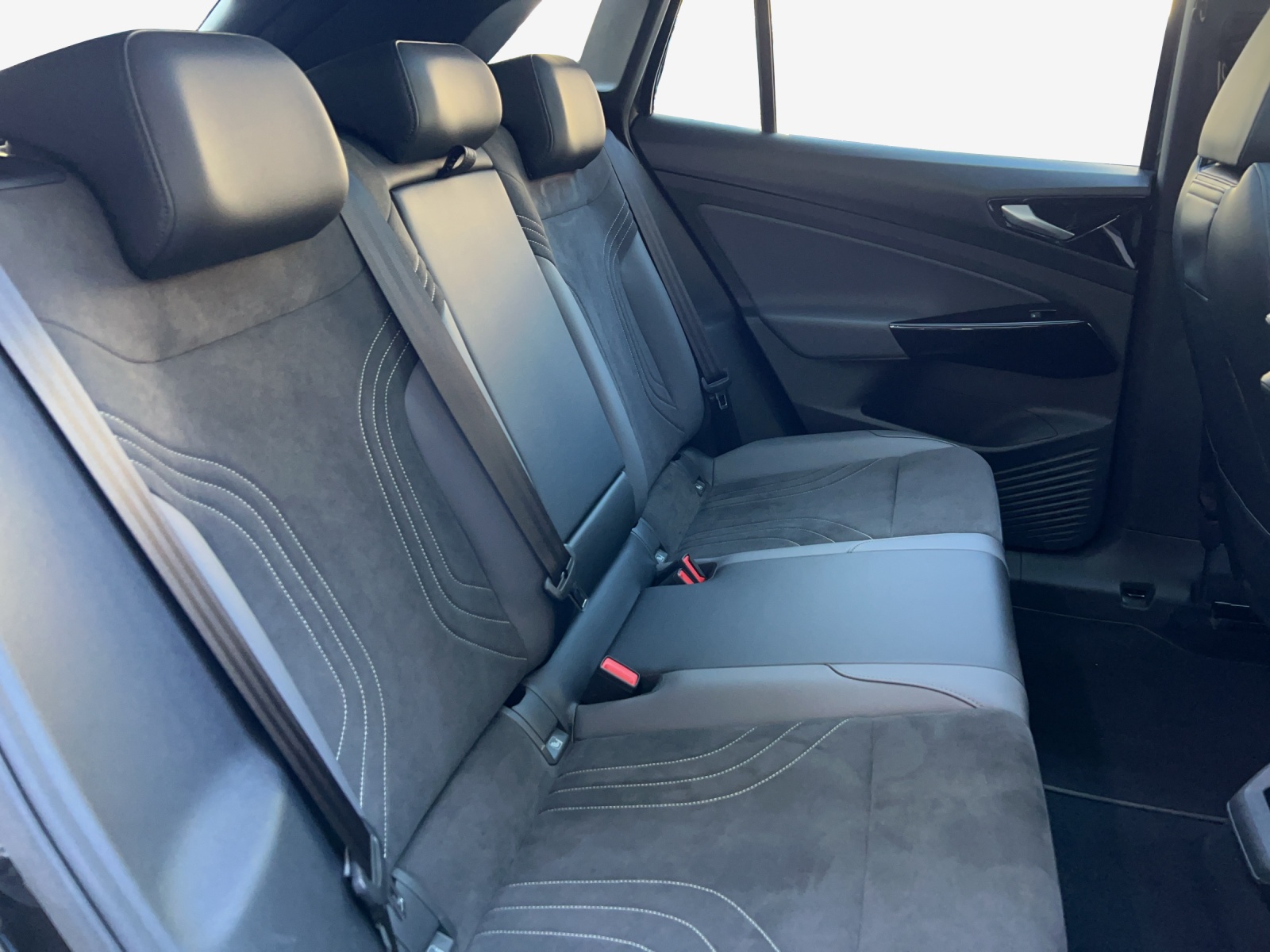 VW ID.4 Pure Performance 55 kWh-image-15