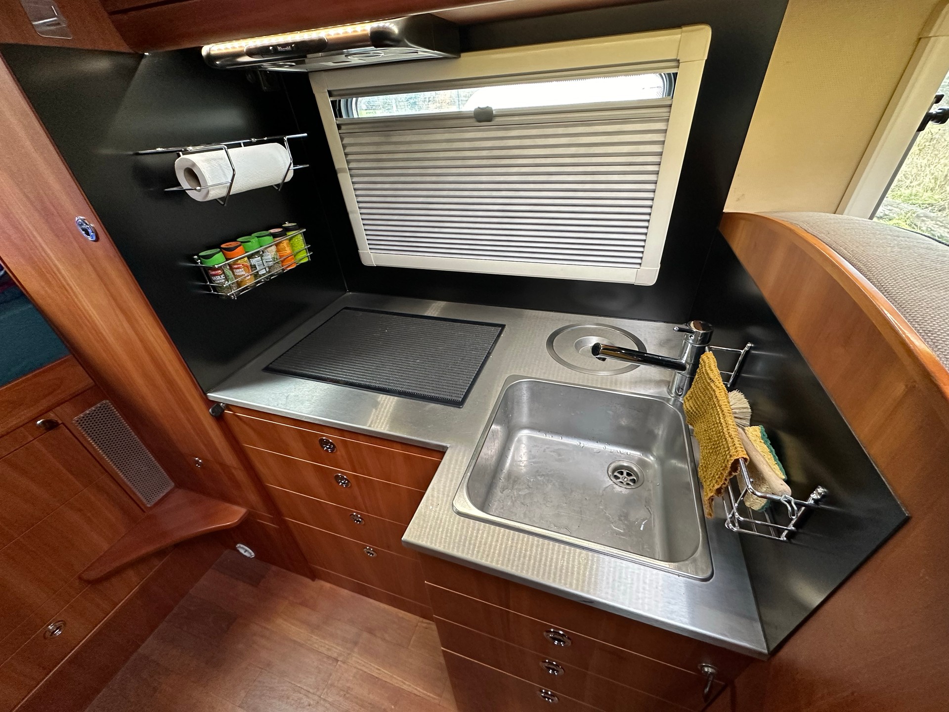 MERCEDES-BENZ Sprinter-image-8