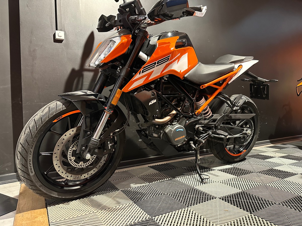 バイク KTM DUKE125ABS ケーティーエム（KTM） 125デューク | 125DUKEの型式・スペックなら