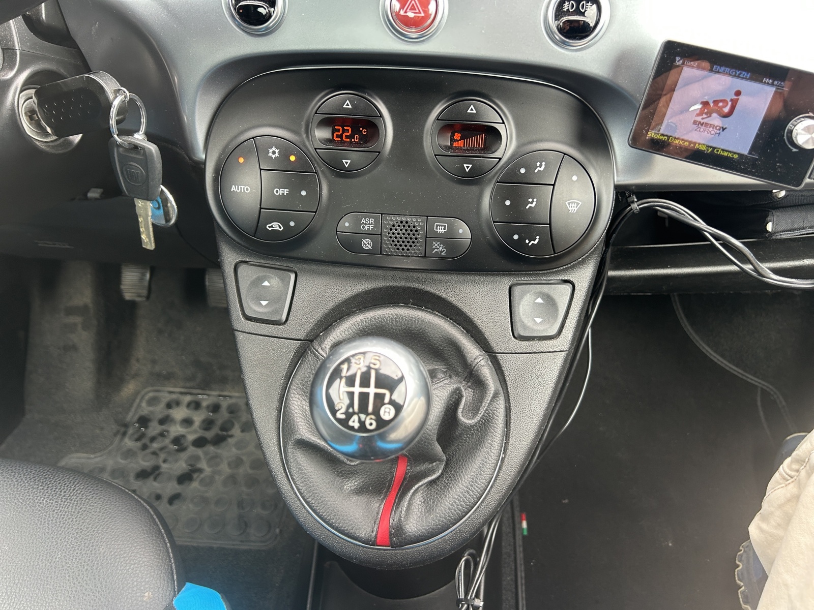 FIAT 500C 0.9 Twinair Turbo S-image-14
