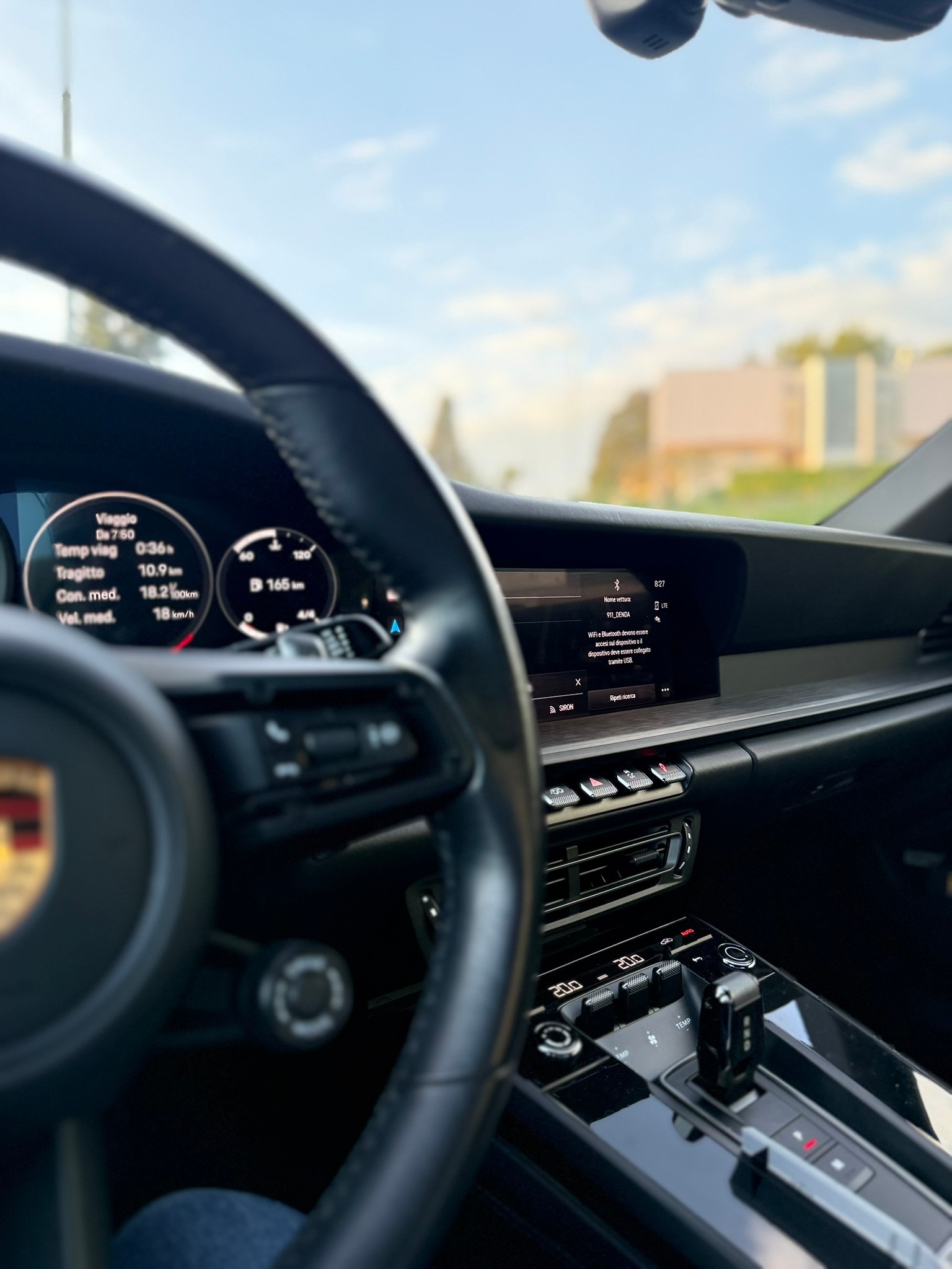 PORSCHE 911 Carrera 4 GTS Cabriolet PDK-image-7