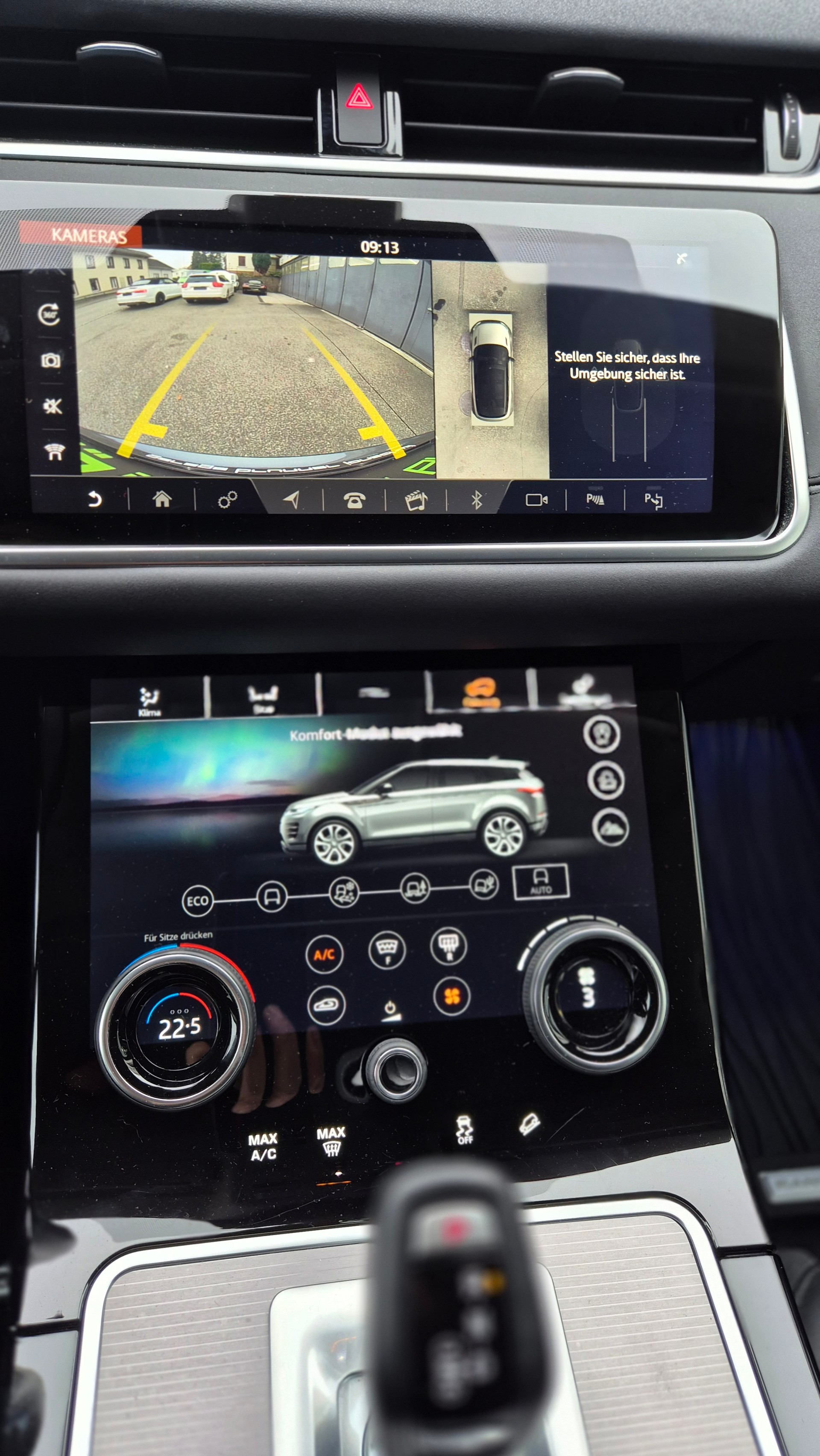 LAND ROVER Range Rover Evoque R-Dynamic P 250 HSE AT9-image-14