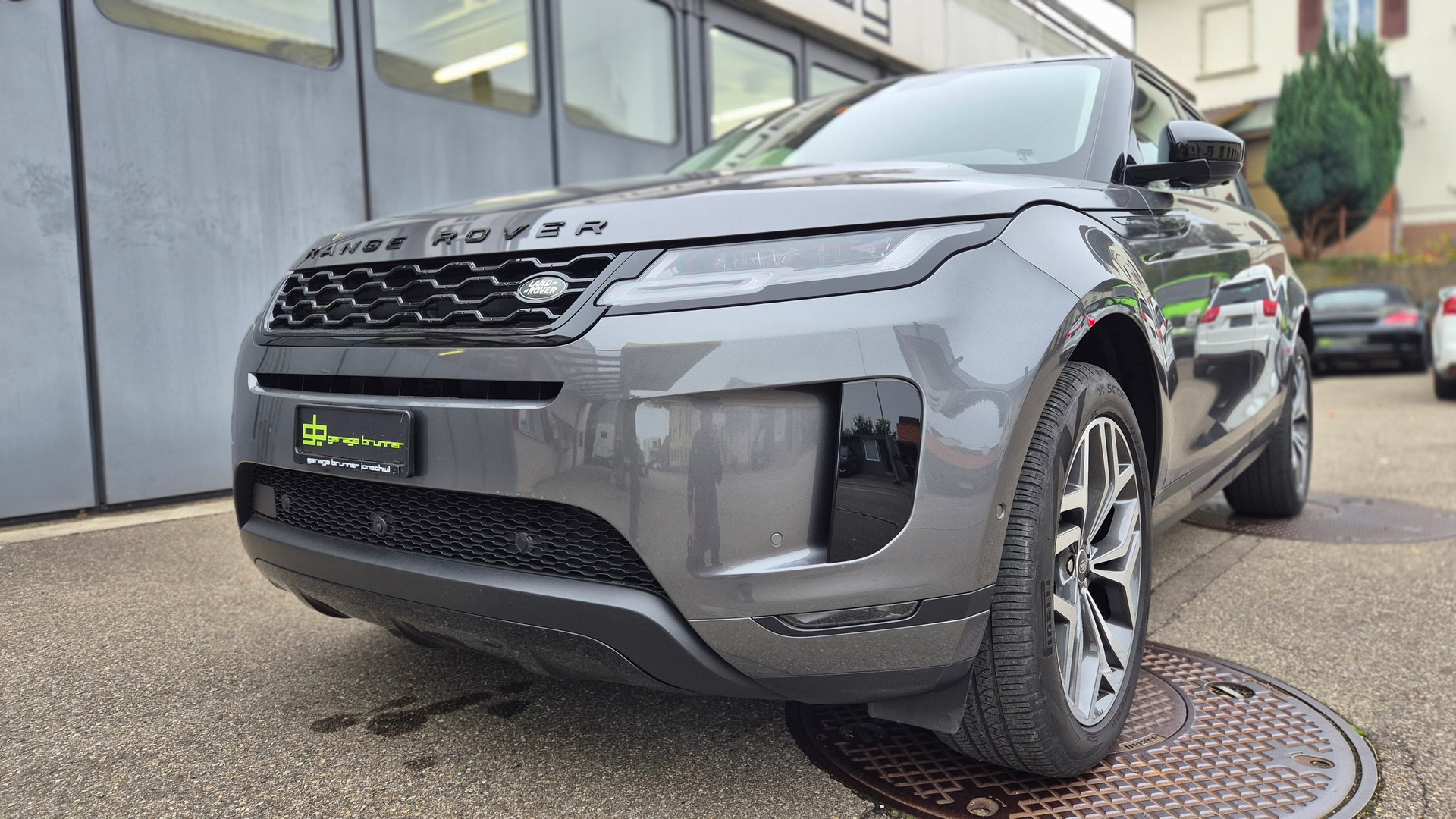 LAND ROVER Range Rover Evoque R-Dynamic P 250 HSE AT9-image-5