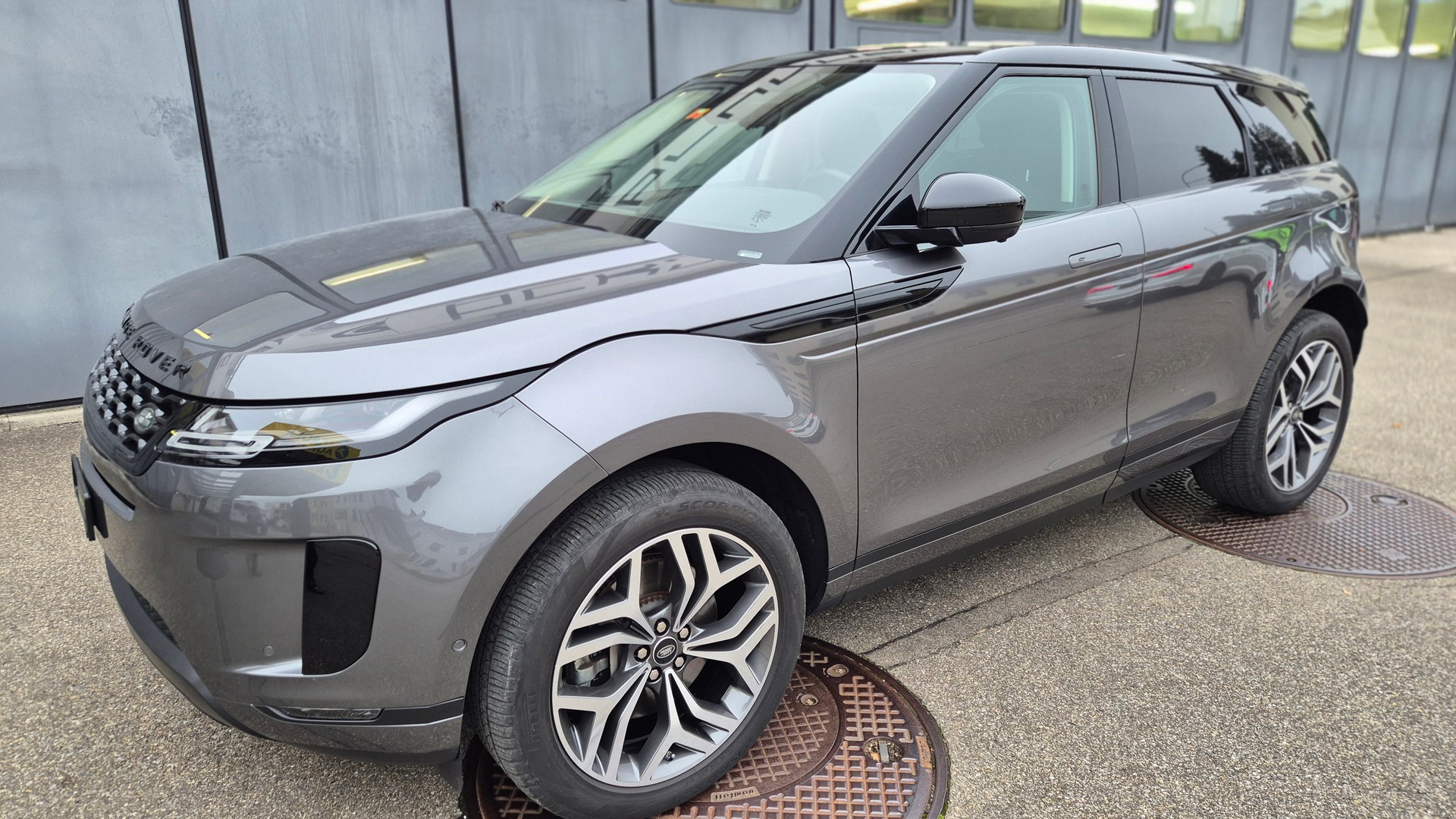 LAND ROVER Range Rover Evoque R-Dynamic P 250 HSE AT9-image-6