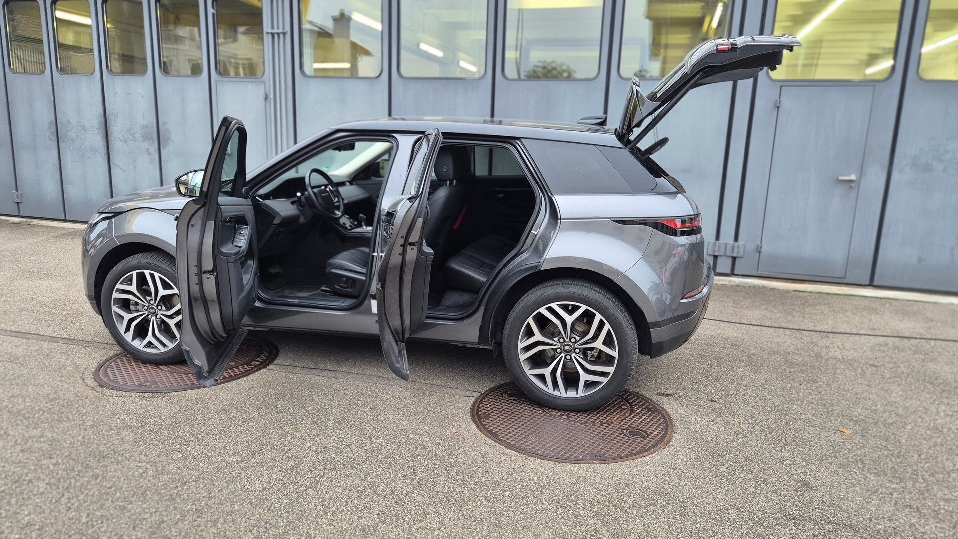 LAND ROVER Range Rover Evoque R-Dynamic P 250 HSE AT9-image-7