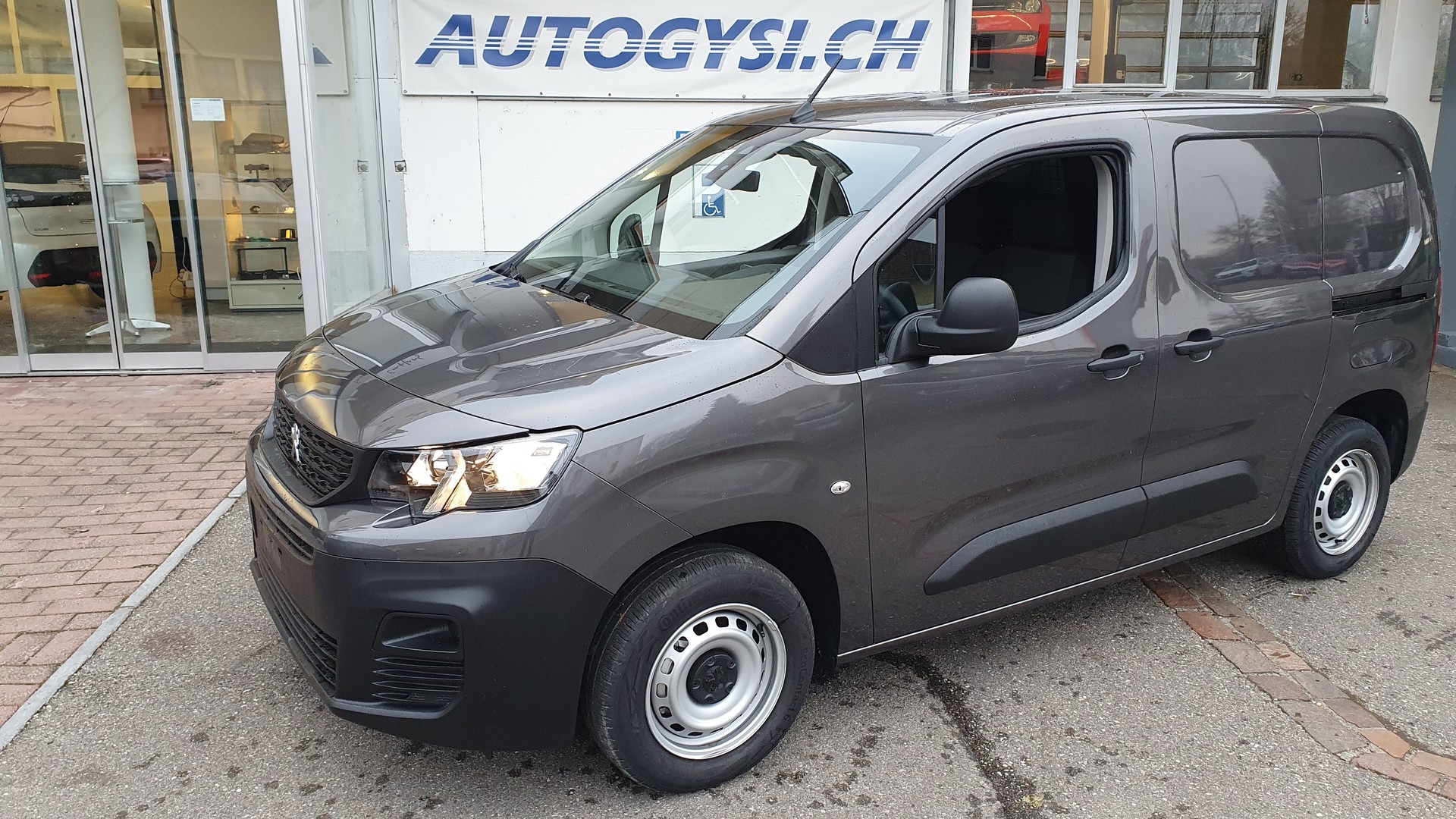 PEUGEOT Partner 1.5 Blue HDi Long Premium 1000kg-image-15