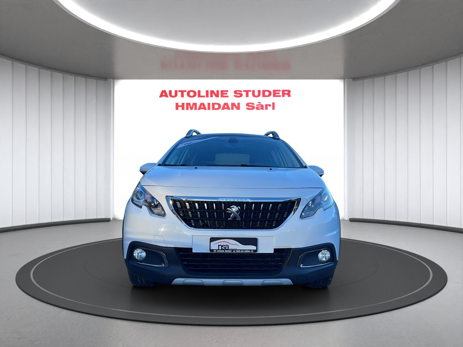PEUGEOT 2008 1.2 PureTech Crossway-image-4