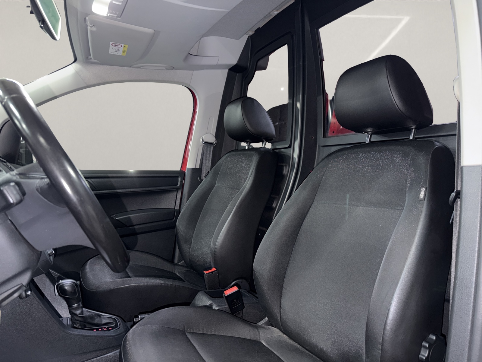 VW Caddy Maxi 2.0TDI BMT DSG-image-10