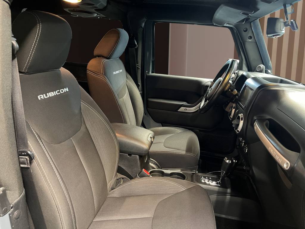 JEEP Wrangler 2.8 CRD Rubicon Recon Automatic hardtop-image-7