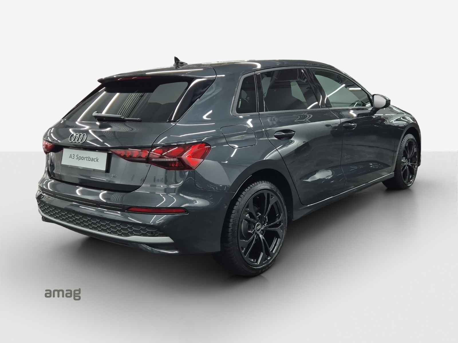 AUDI A3 Sportback TFSI e 150 kW Attraction S-tronic-image-4