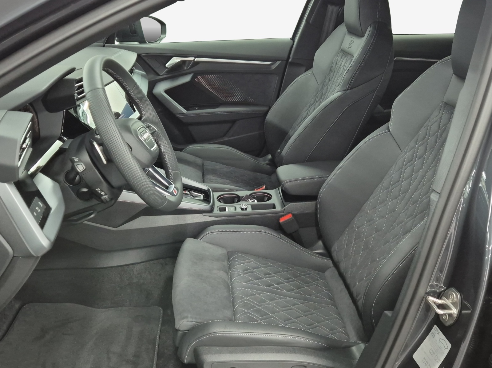 AUDI A3 Sportback TFSI e 150 kW Attraction S-tronic-image-7