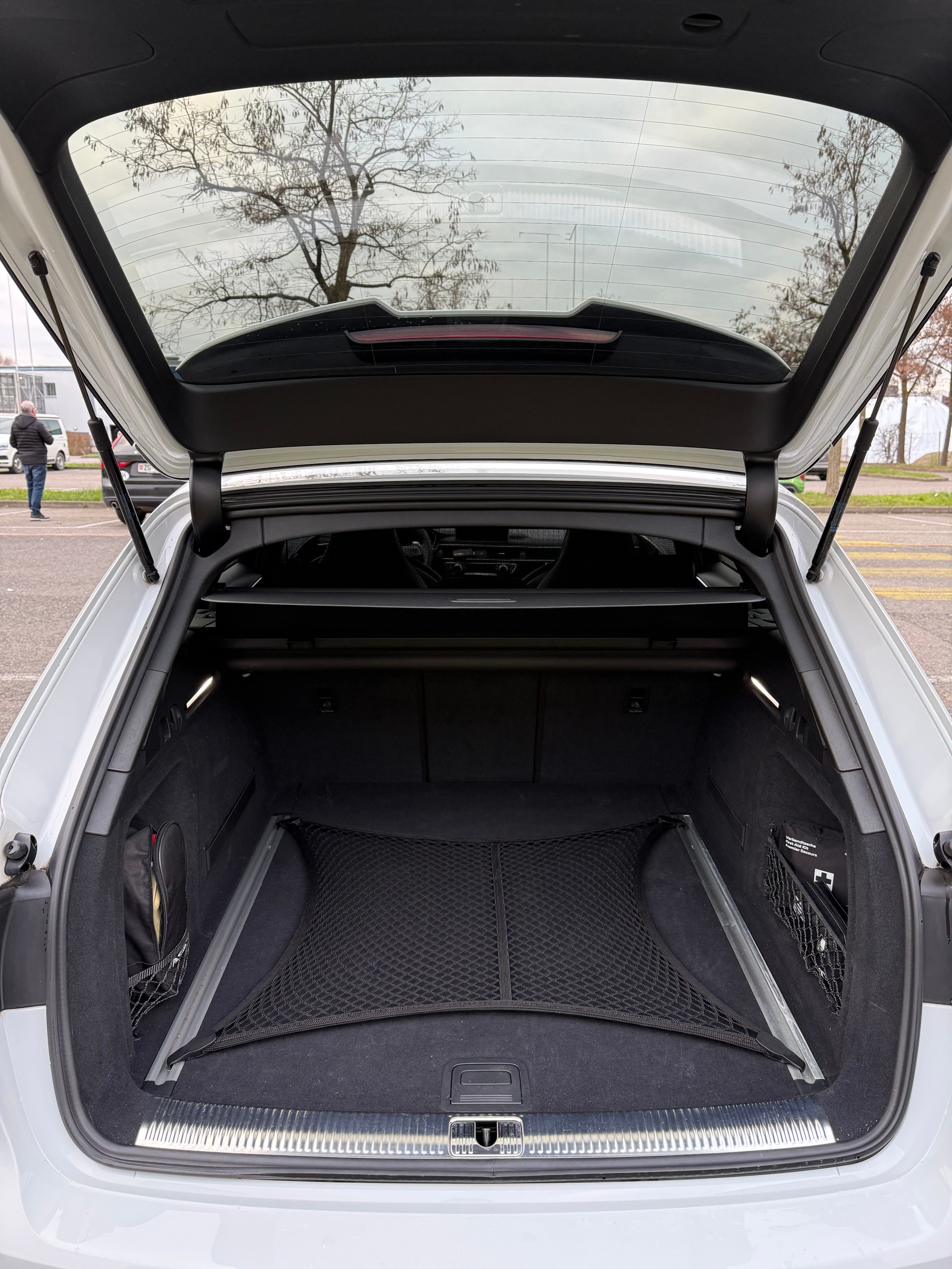 AUDI RS4 Avant 2.9 TFSI quattro tiptronic-image-5