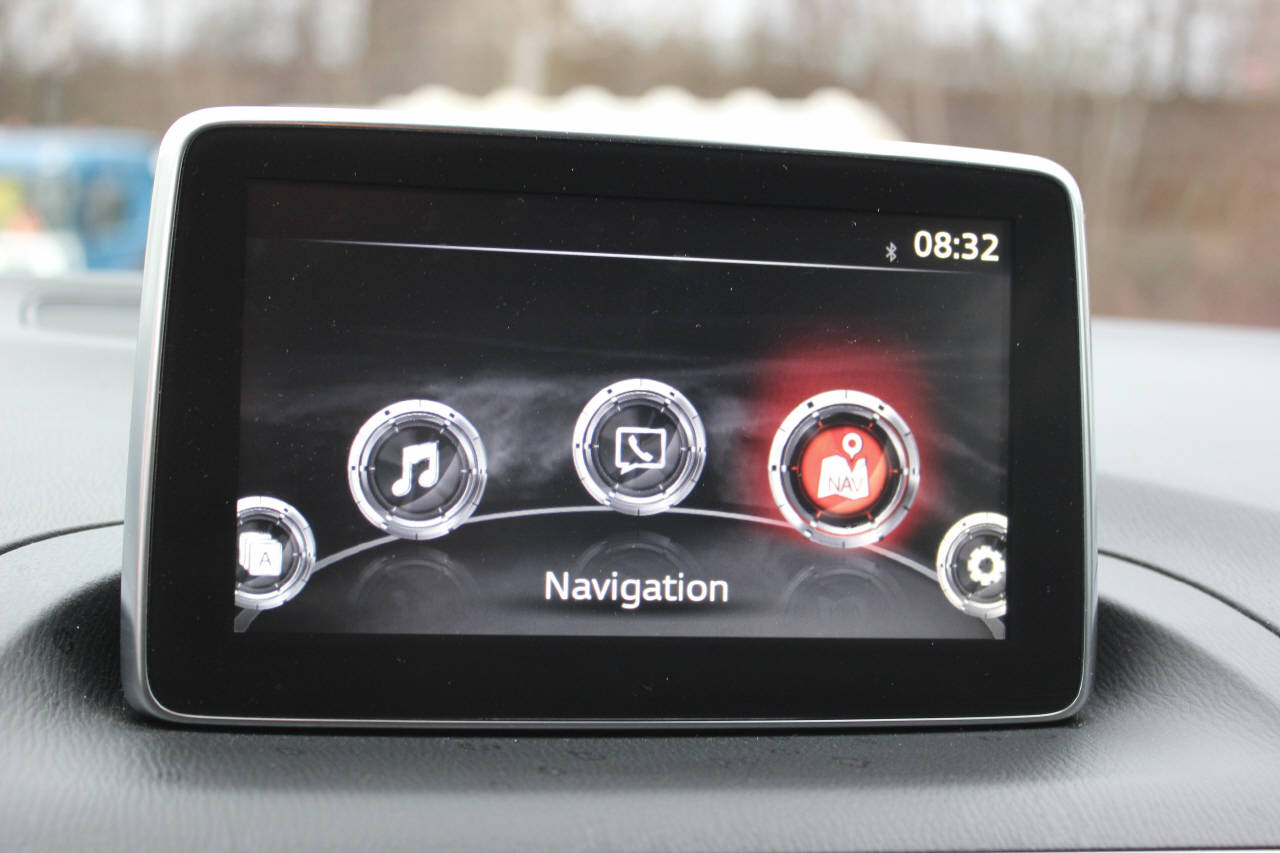 MAZDA 3 1.5 D Ambition-image-9