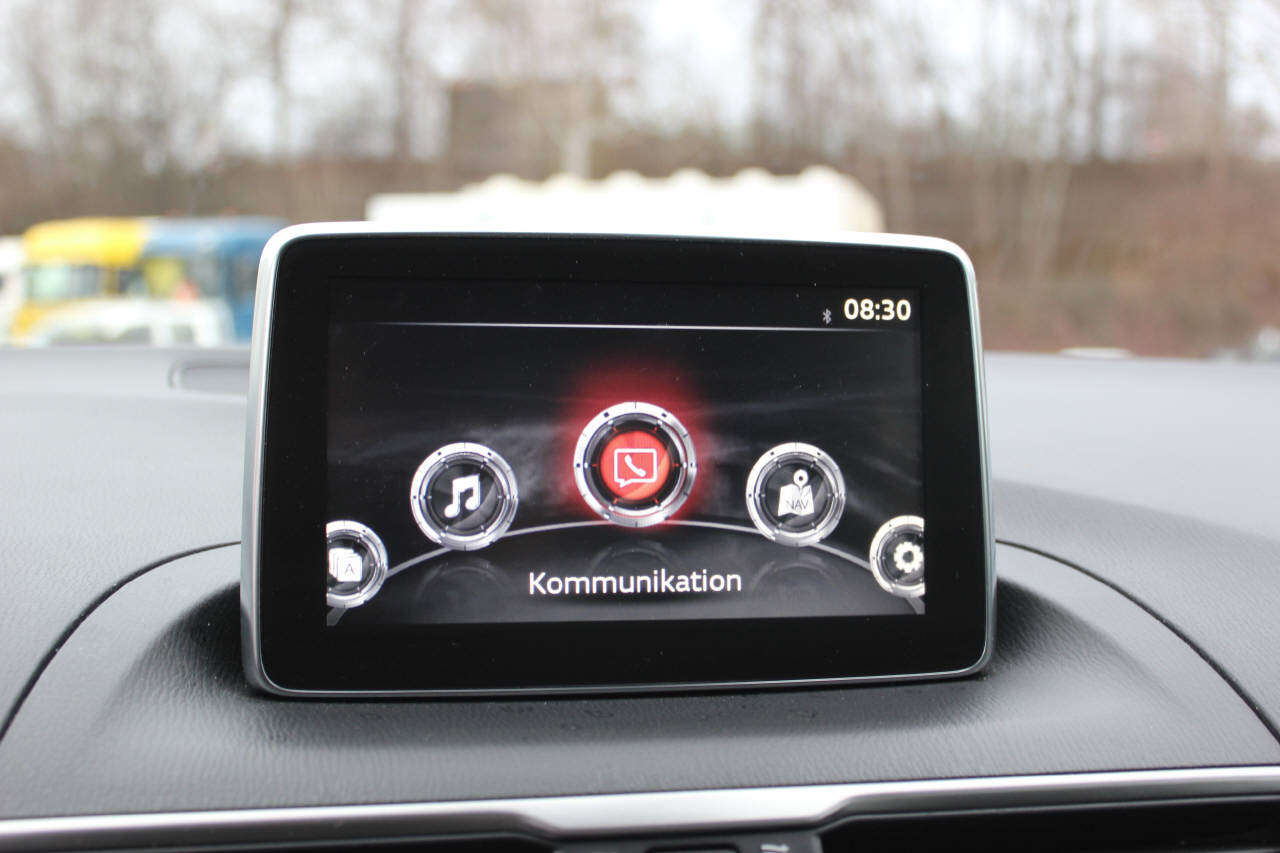 MAZDA 3 1.5 D Ambition-image-8
