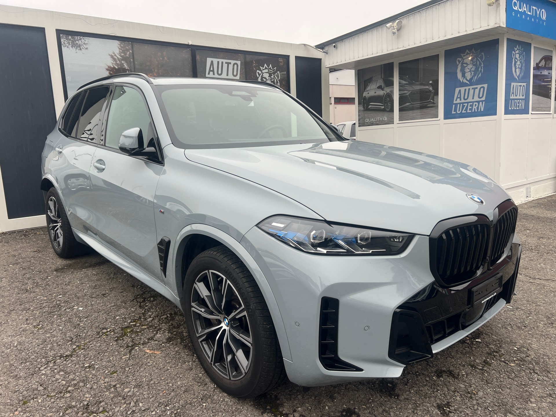 BMW X5 xDrive 48V 30d M Sport Steptronic-image-5