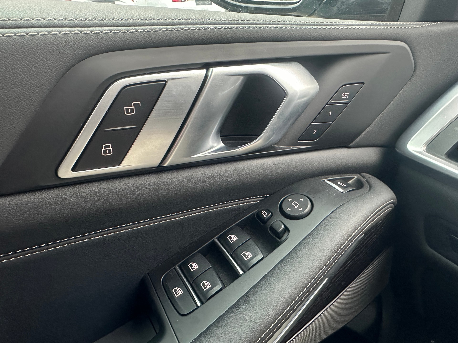 BMW X5 xDrive 48V 30d M Sport Steptronic-image-19